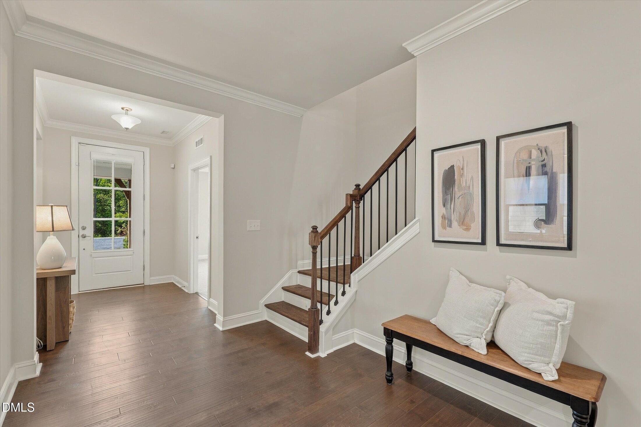 169 English Violet Lane Property Photo 3