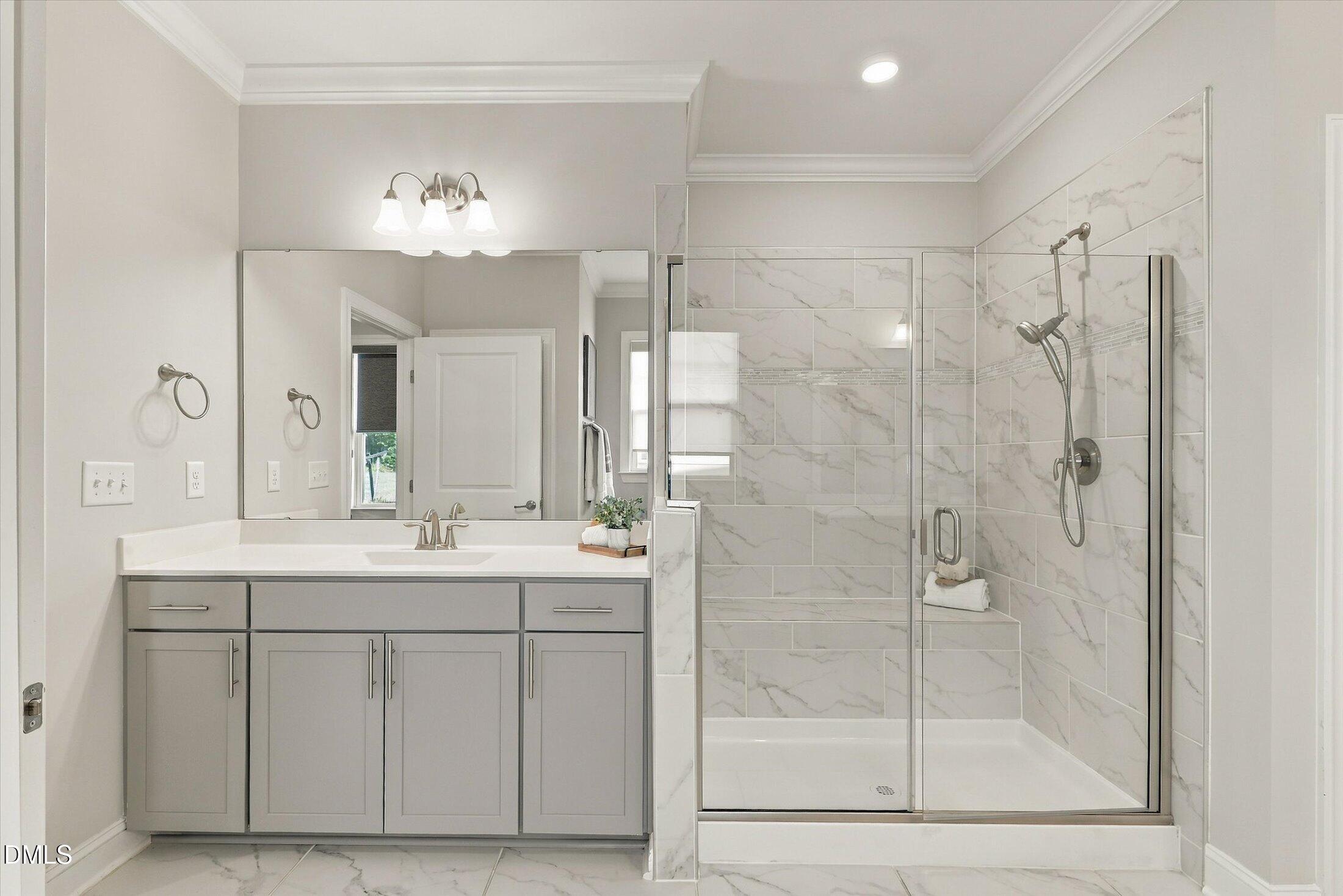 169 English Violet Lane Property Photo 16