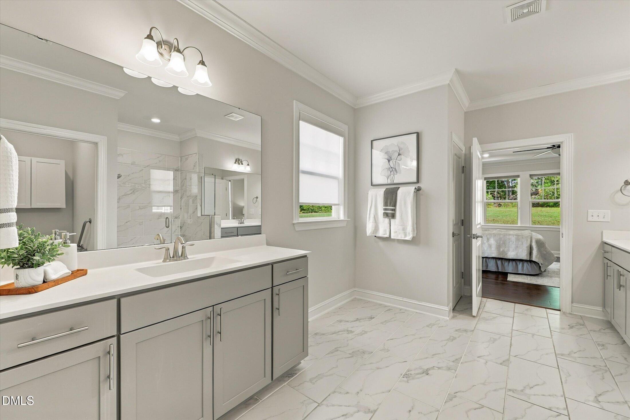 169 English Violet Lane Property Photo 17