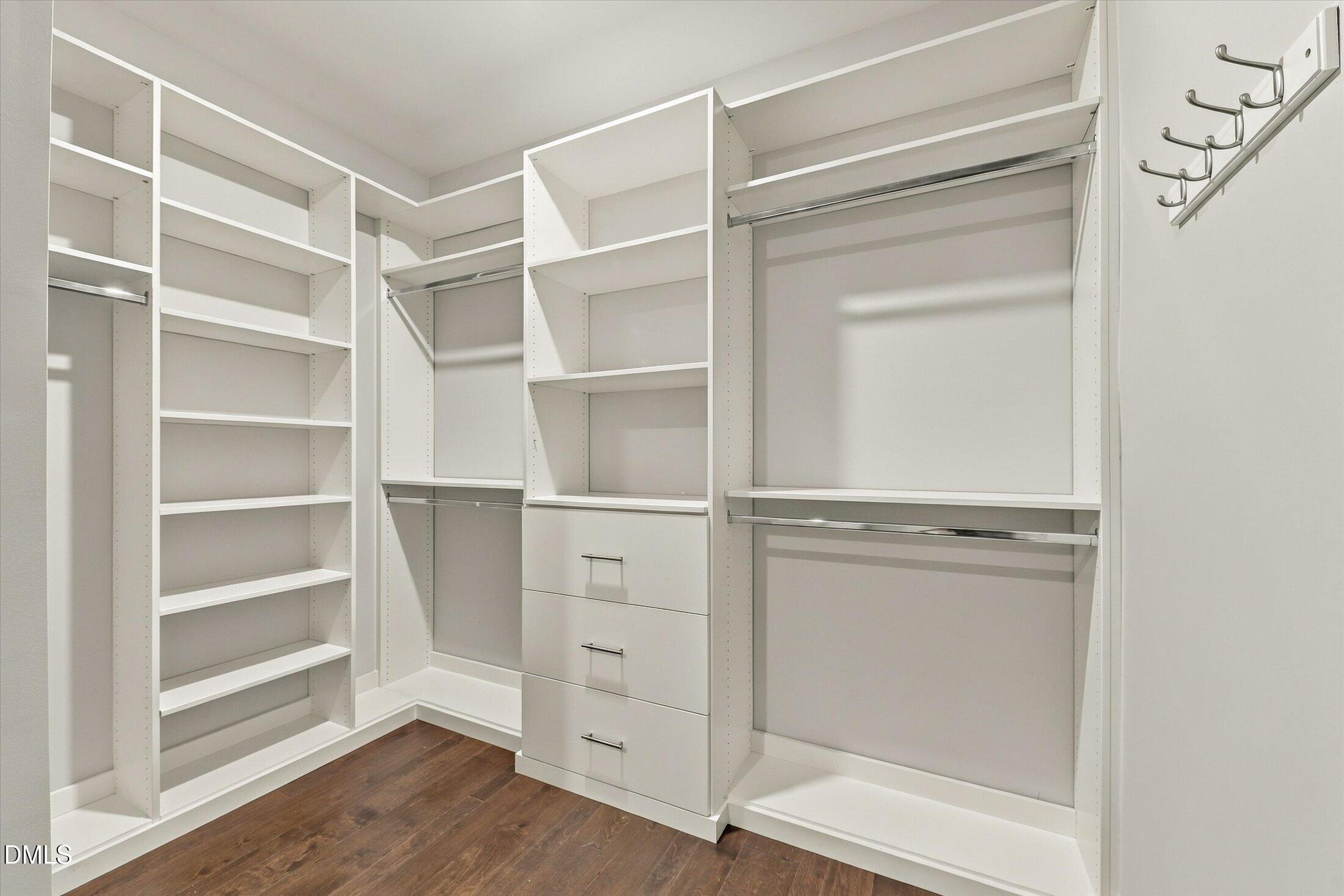 169 English Violet Lane Property Photo 19