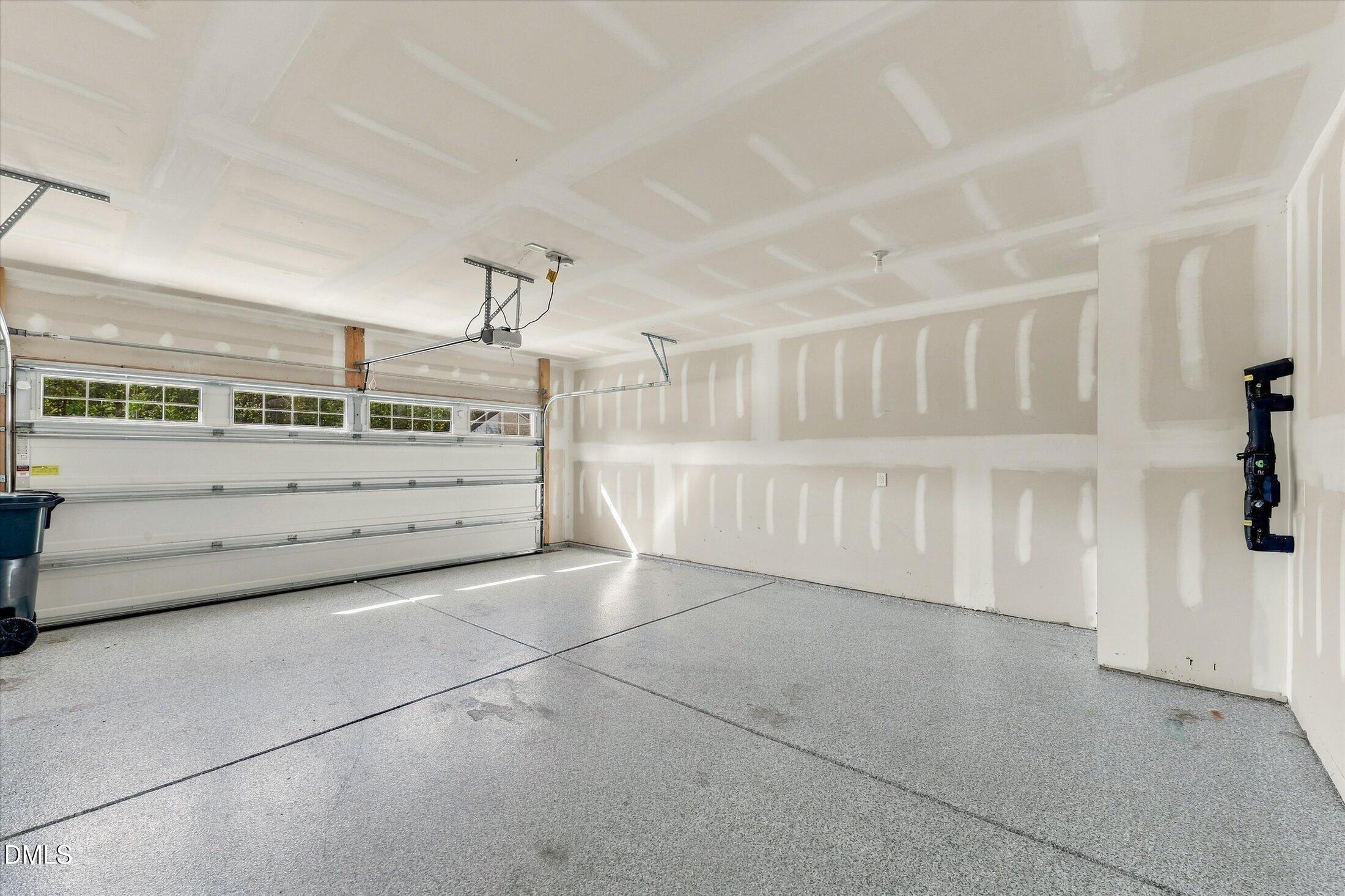 169 English Violet Lane Property Photo 34