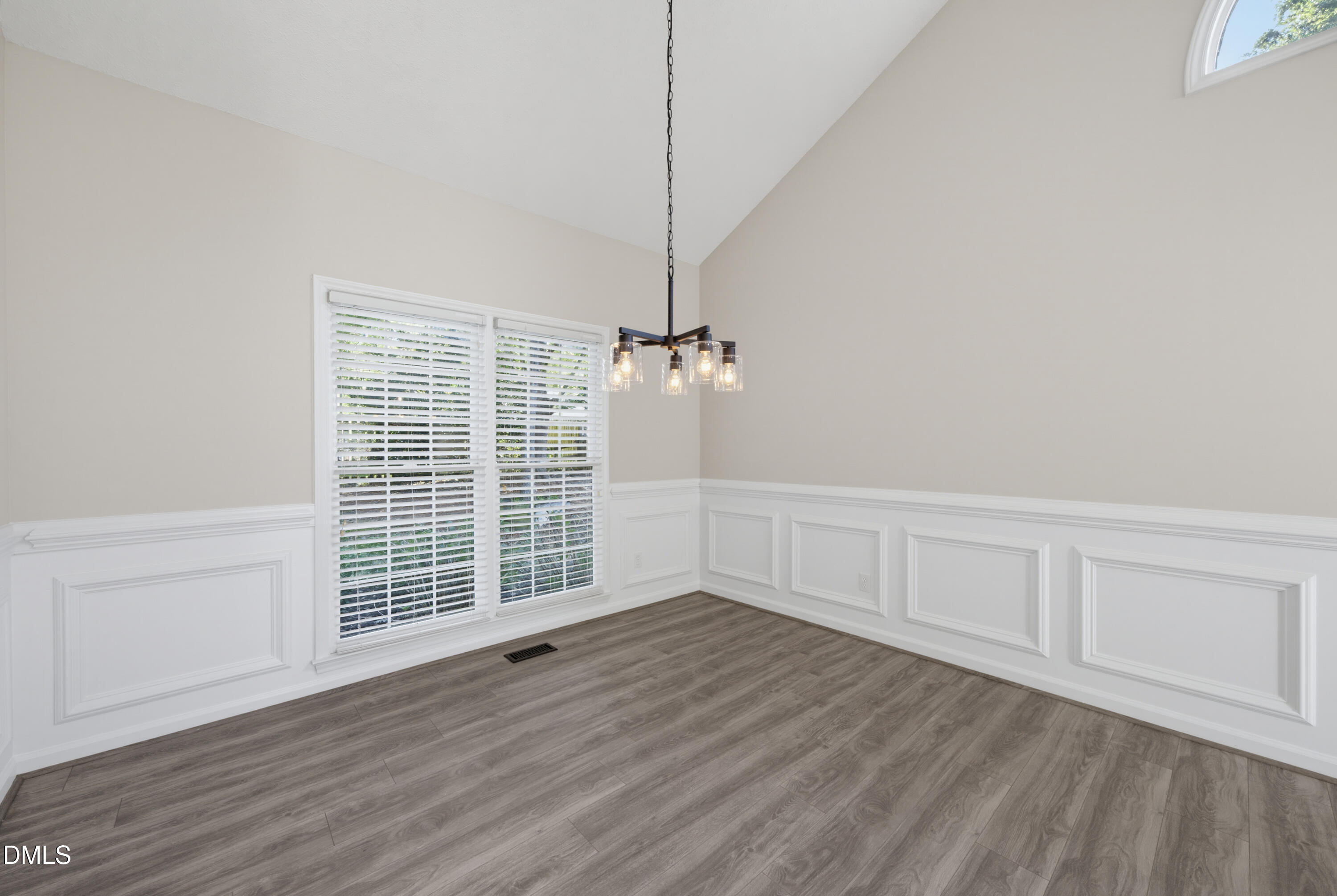 12008 N Exeter Way Property Photo 10