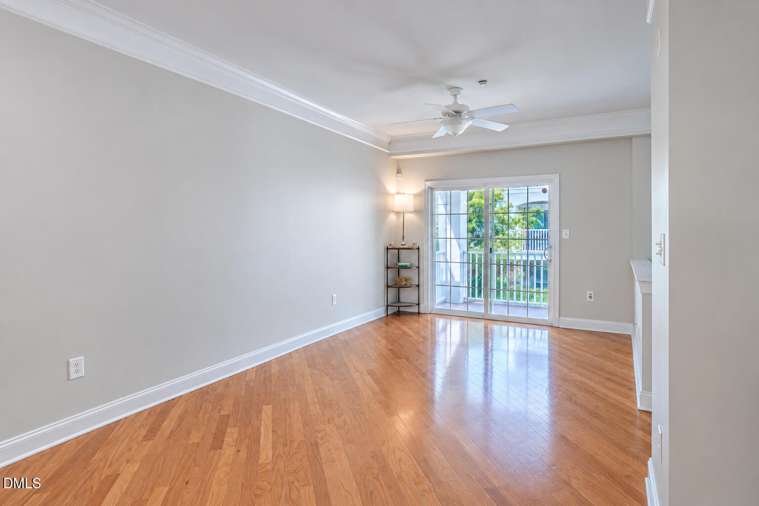 9211 Calabria Drive Property Photo 2