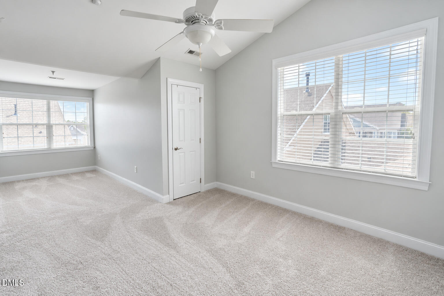 9211 Calabria Drive Property Photo 10