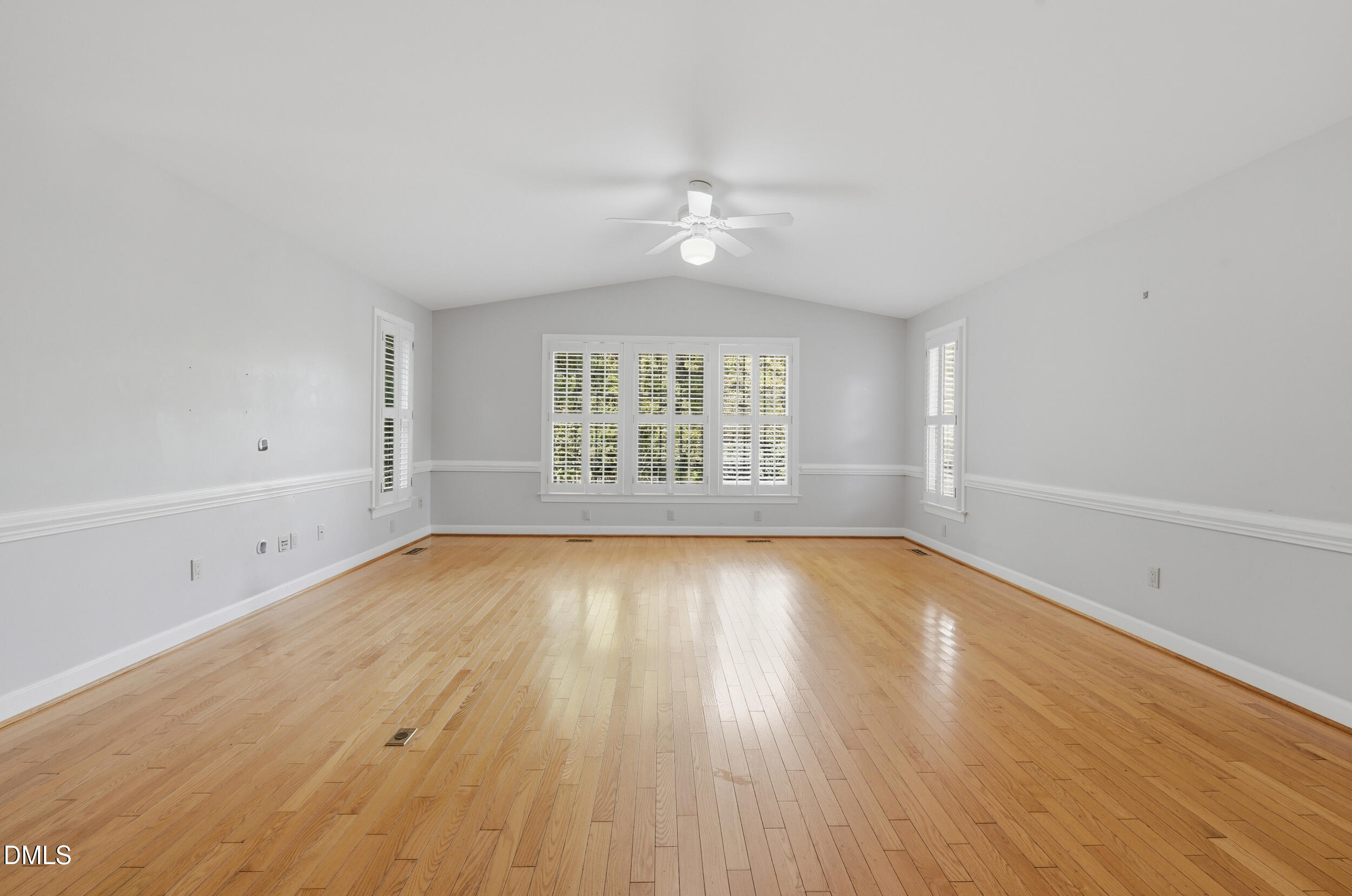 1012 Deboy Street Property Photo 4