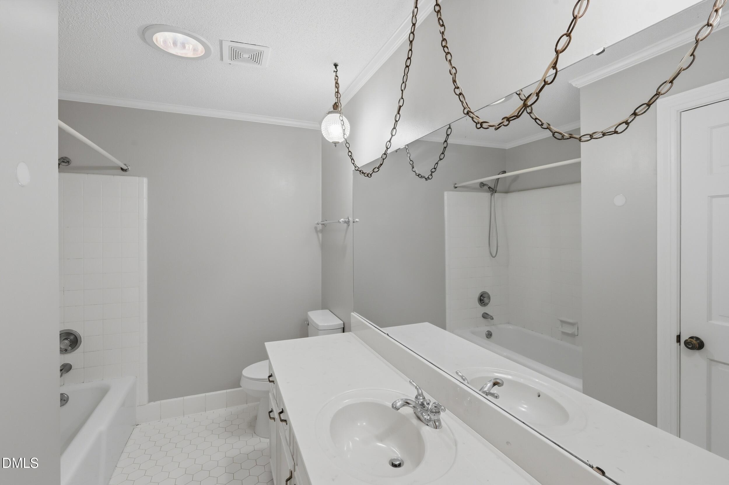 1012 Deboy Street Property Photo 19