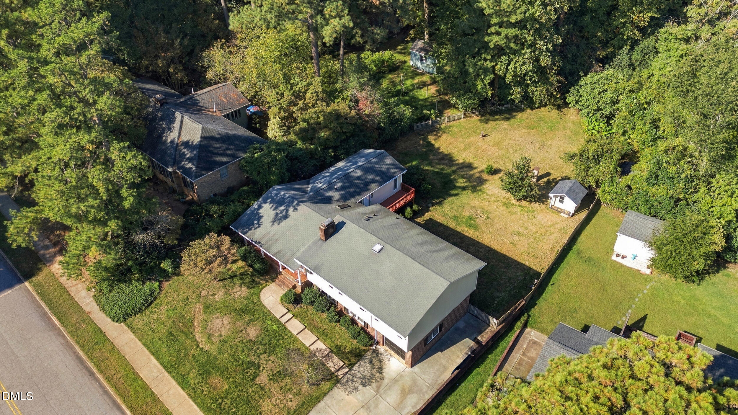 1012 Deboy Street Property Photo 32