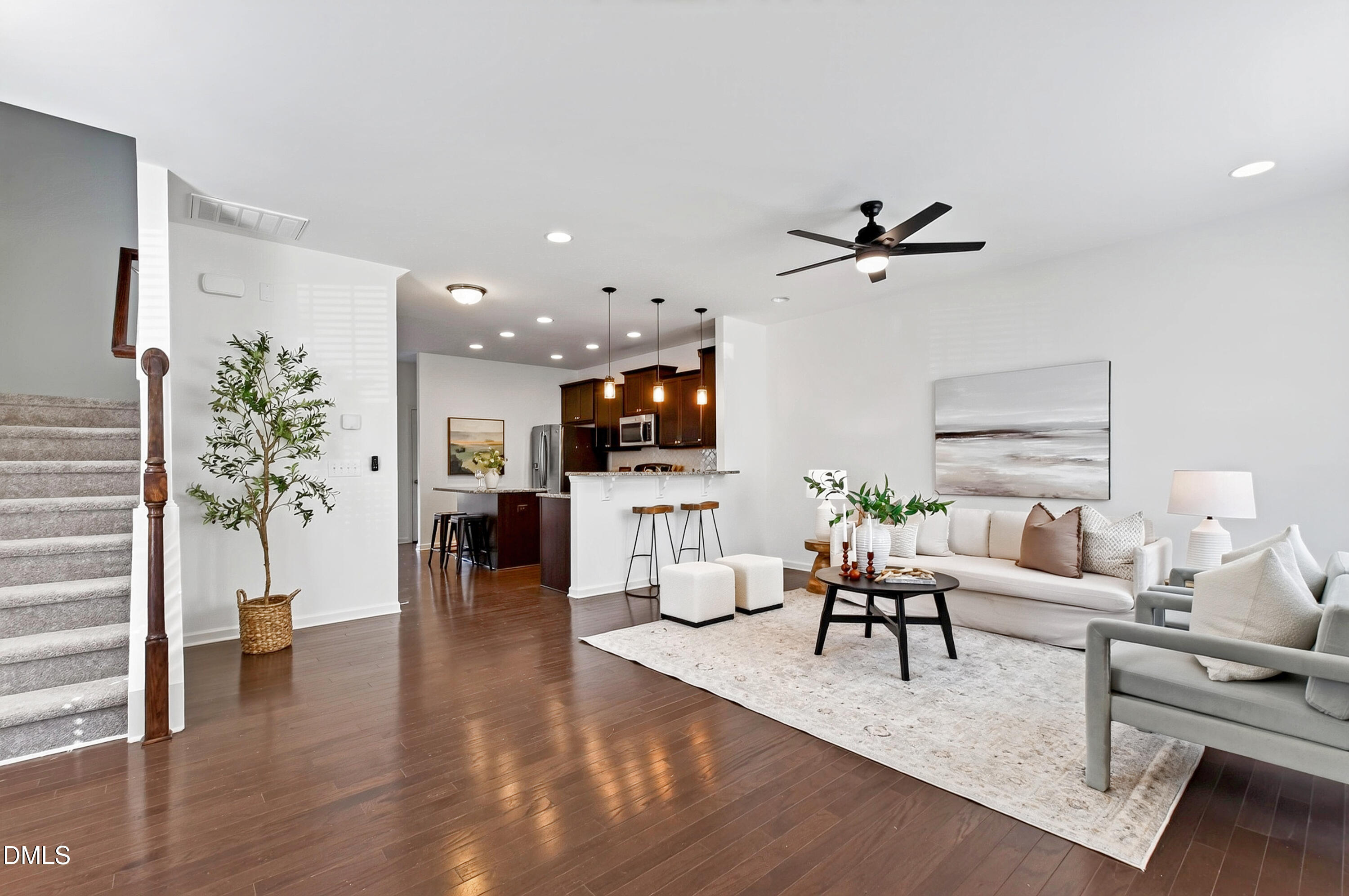 1118 Renewal Place Property Photo 4