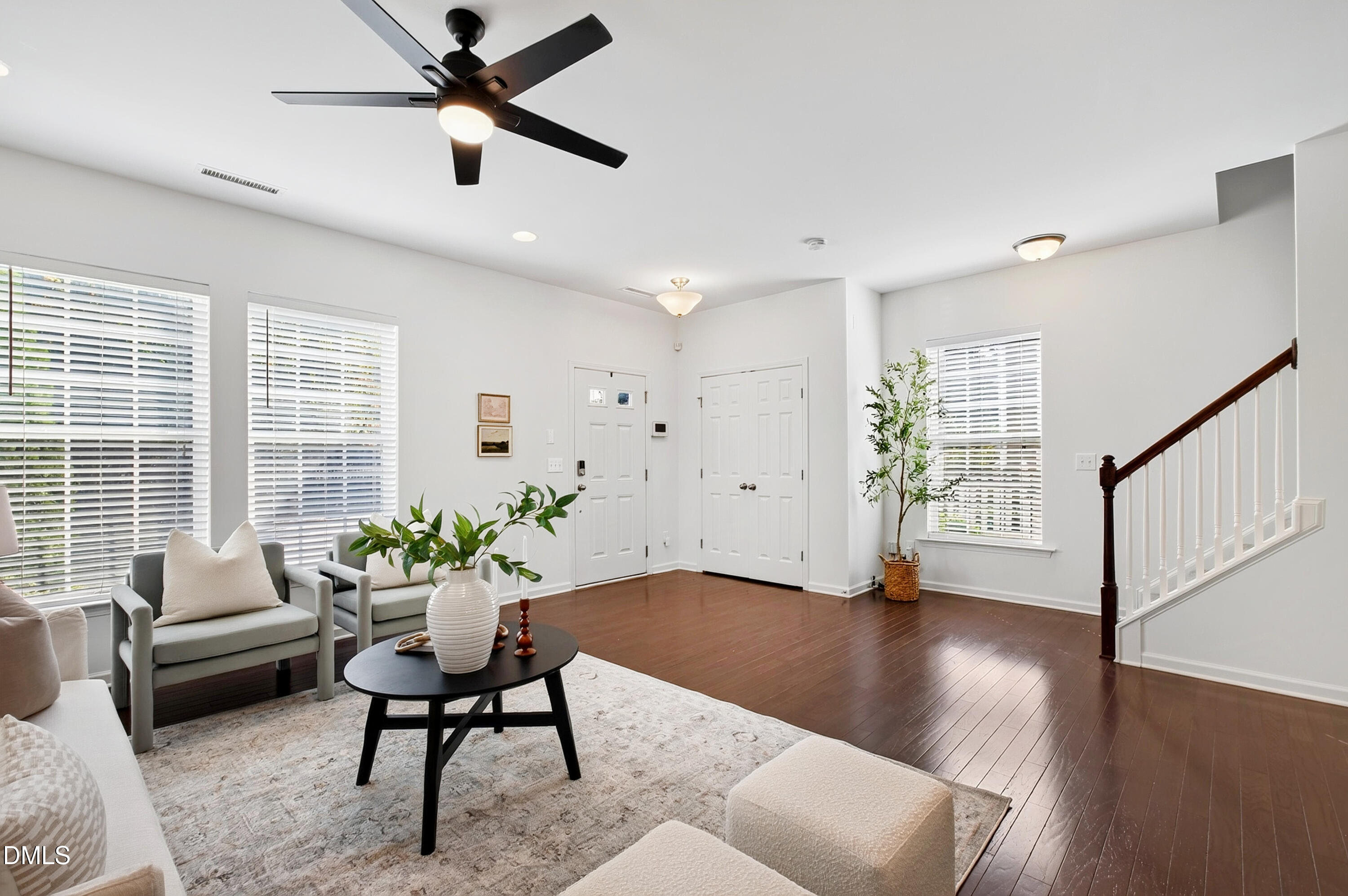 1118 Renewal Place Property Photo 7