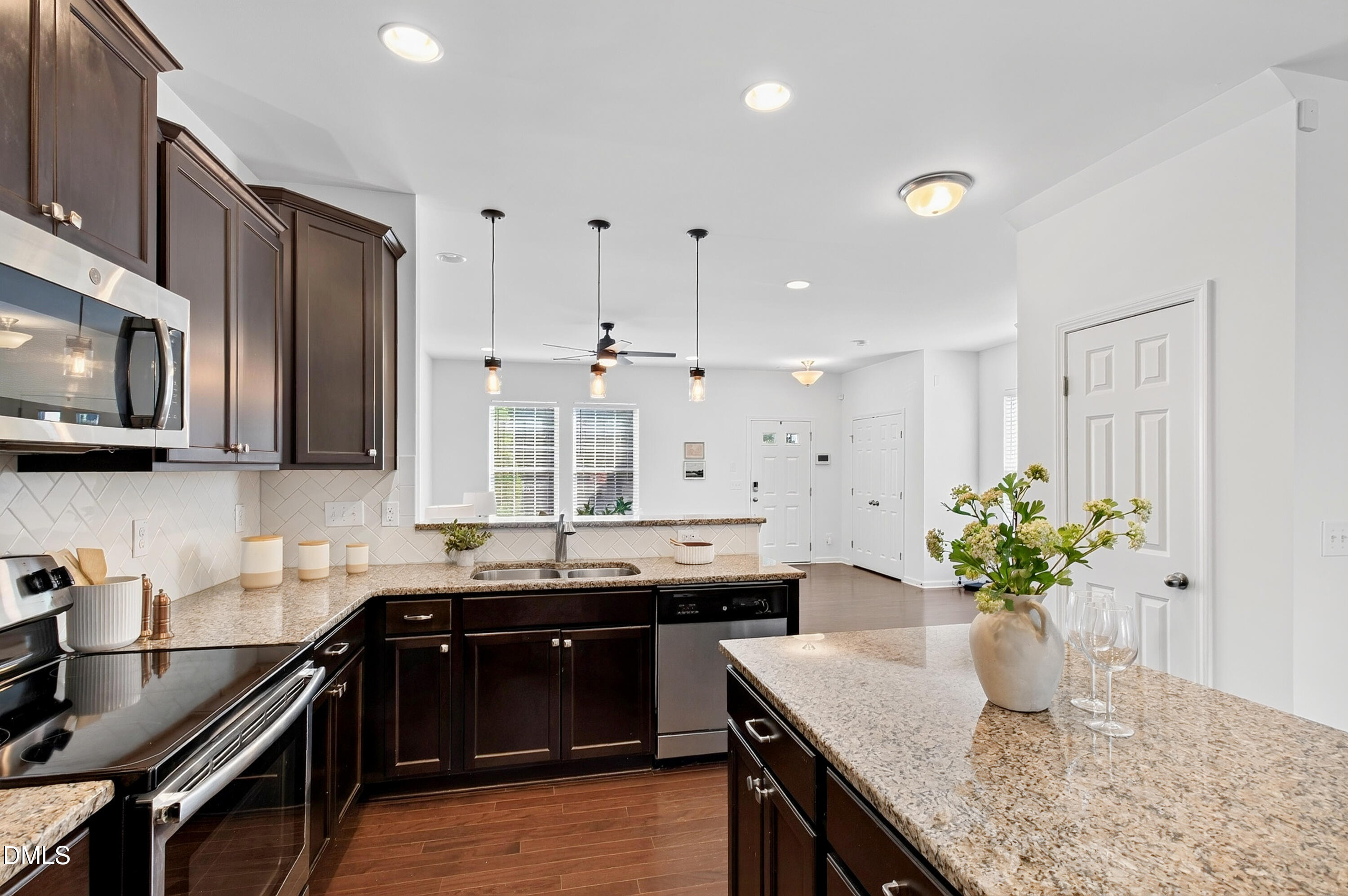 1118 Renewal Place Property Photo 13