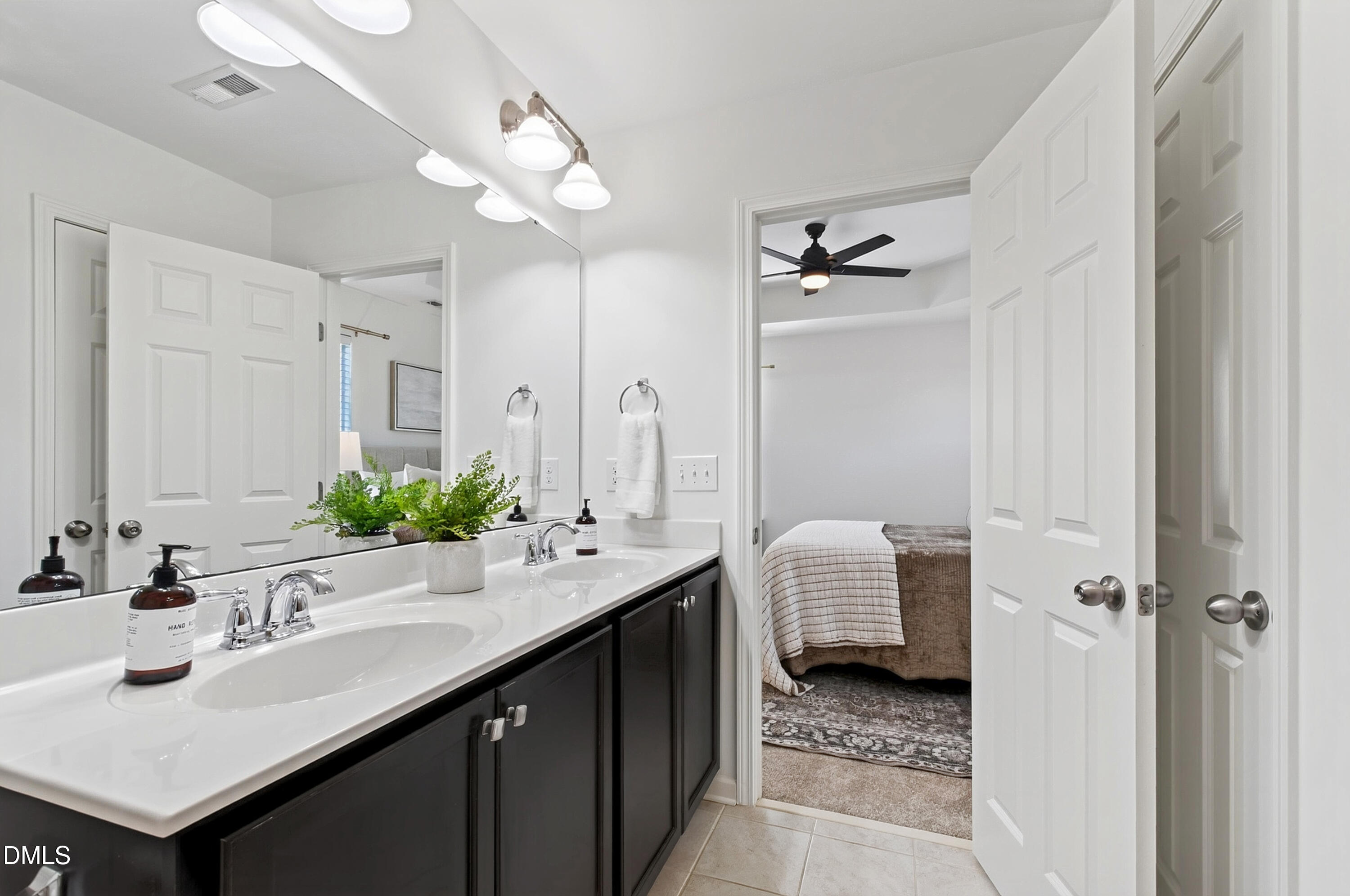 1118 Renewal Place Property Photo 24