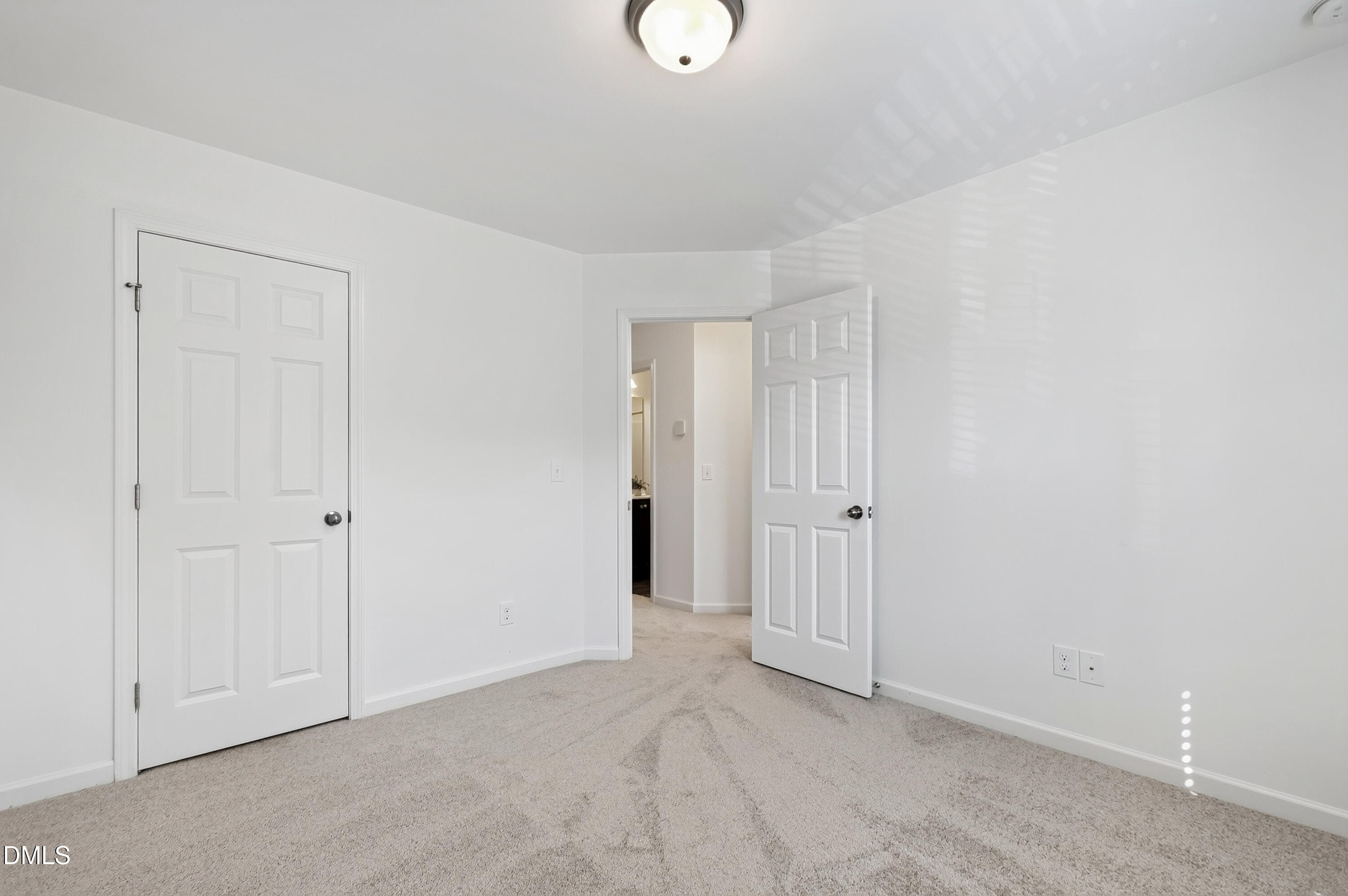 1118 Renewal Place Property Photo 31
