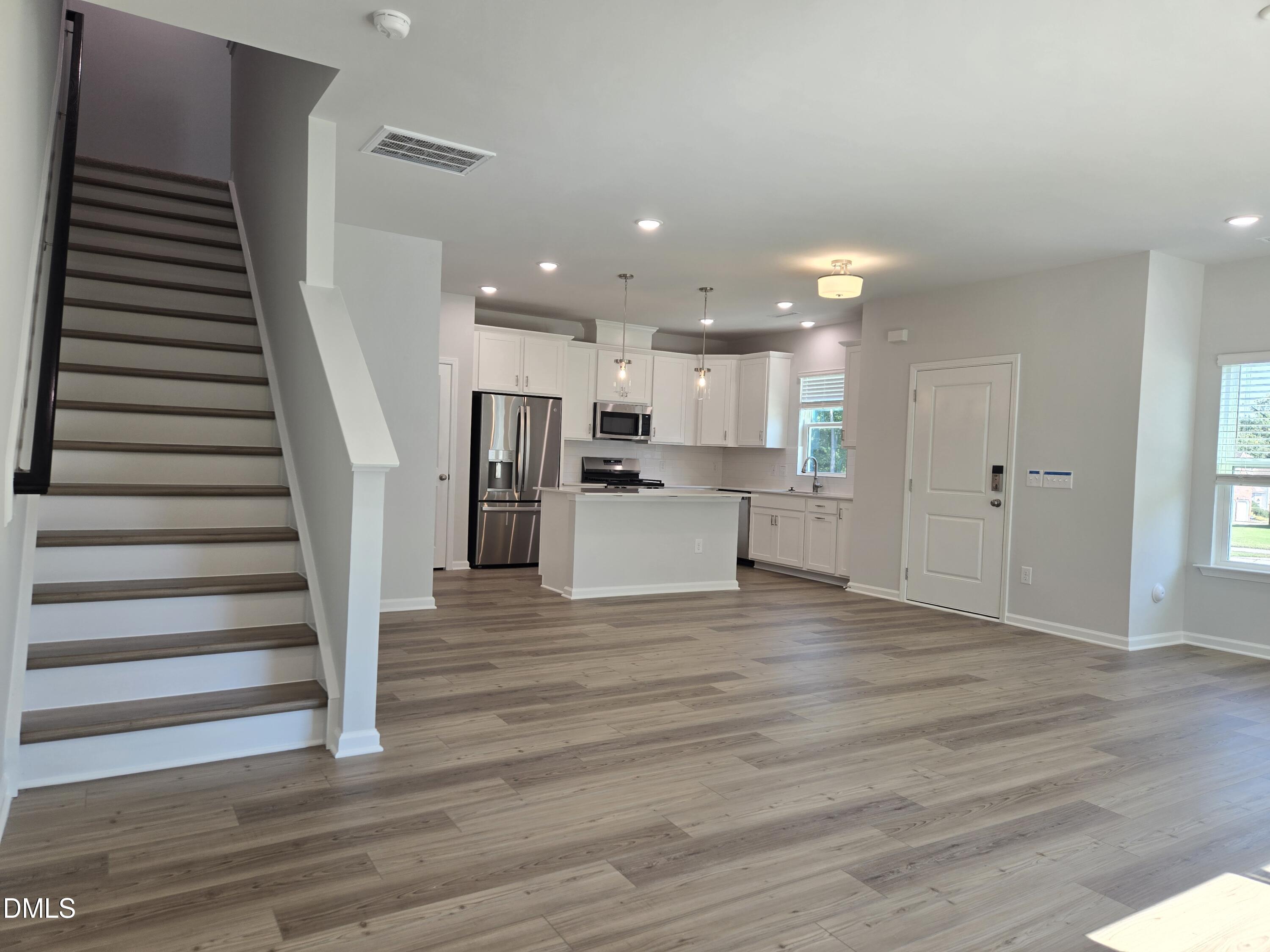 4828 Salamander Court Property Photo 7