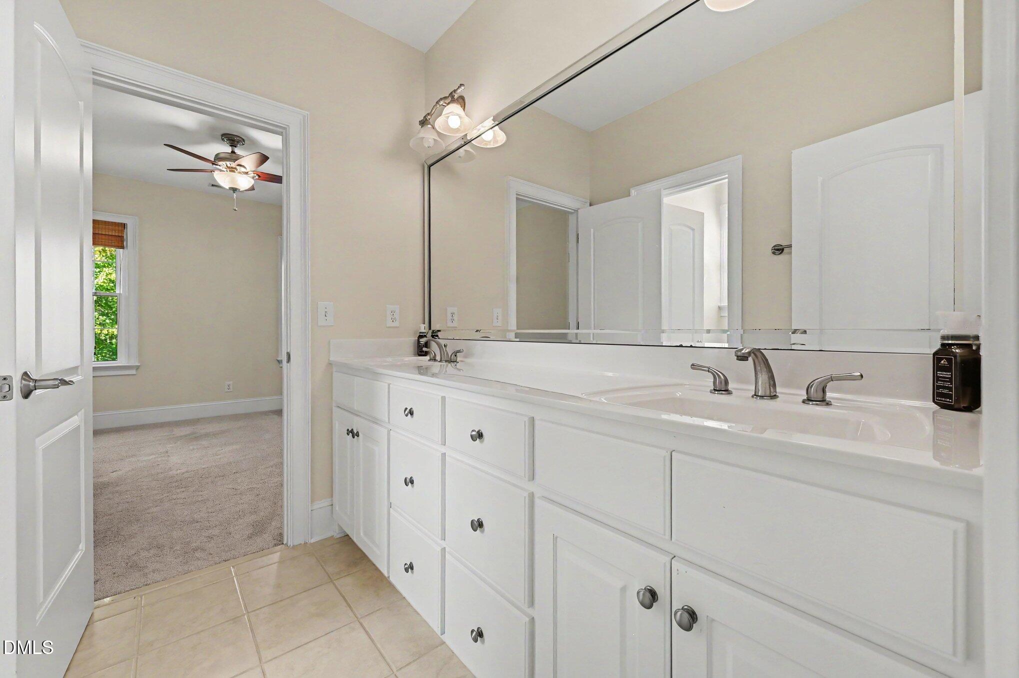 404 Felspar Way Property Photo 17