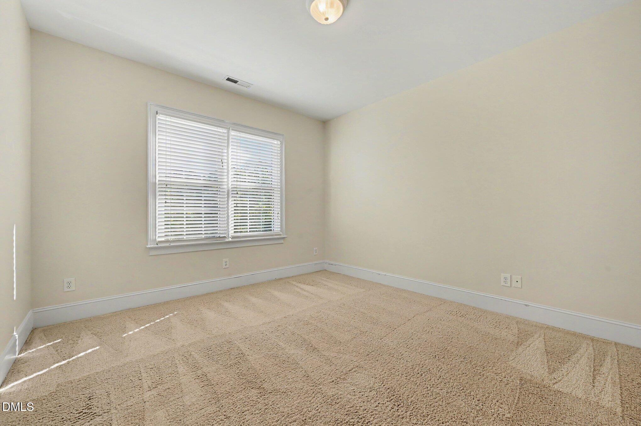 404 Felspar Way Property Photo 20