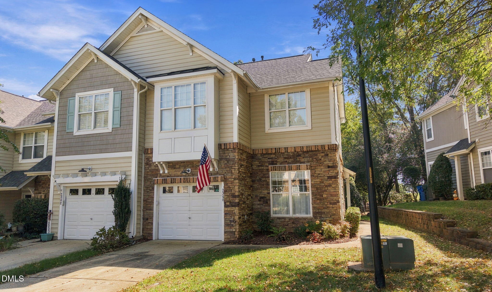 2340 Putters Way Property Photo 1