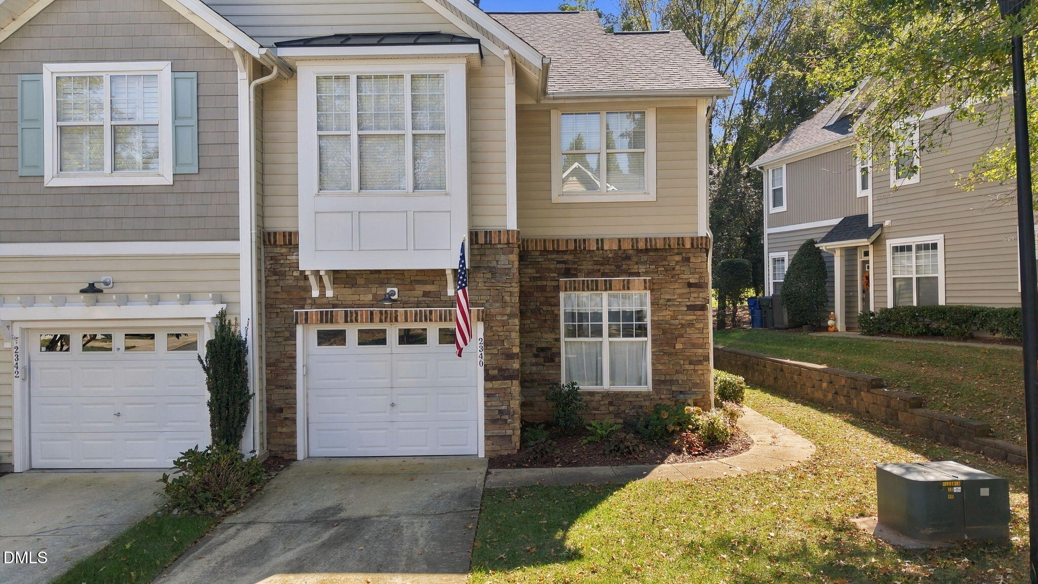 2340 Putters Way Property Photo 3