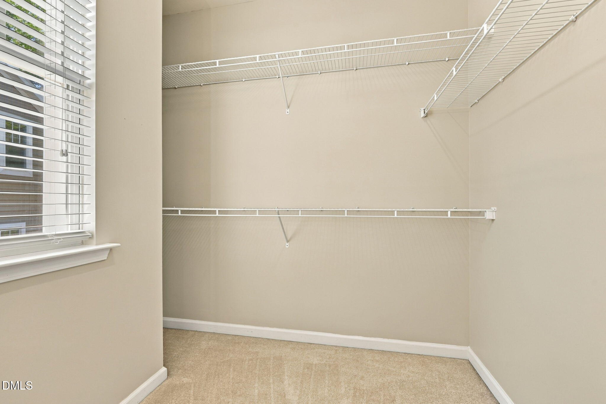 2340 Putters Way Property Photo 17