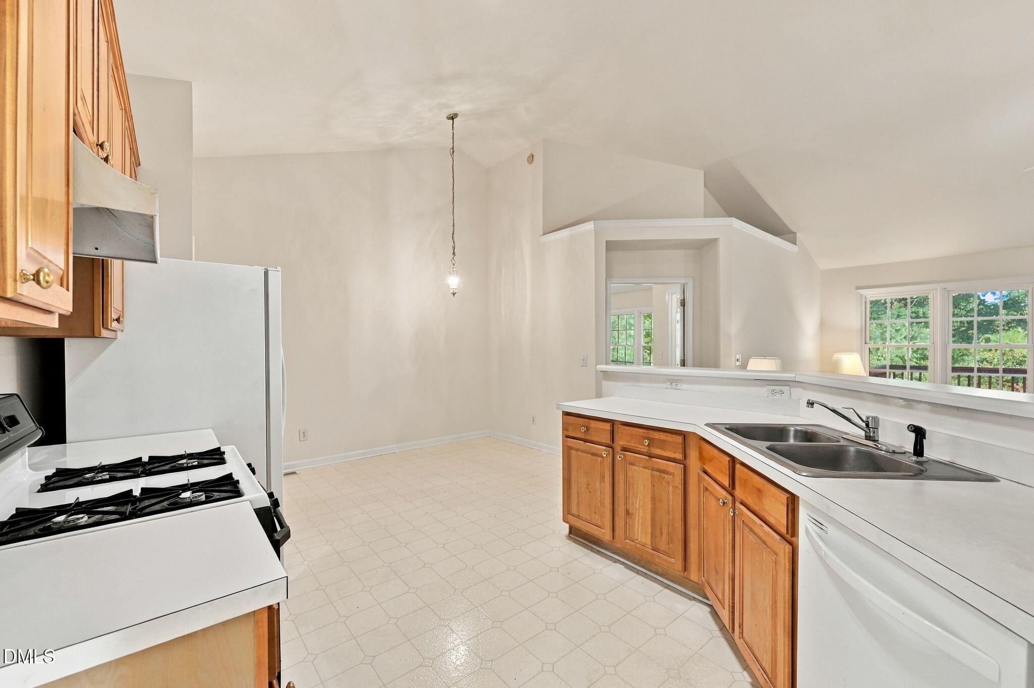 6905 Whittlesea Place Property Photo 64