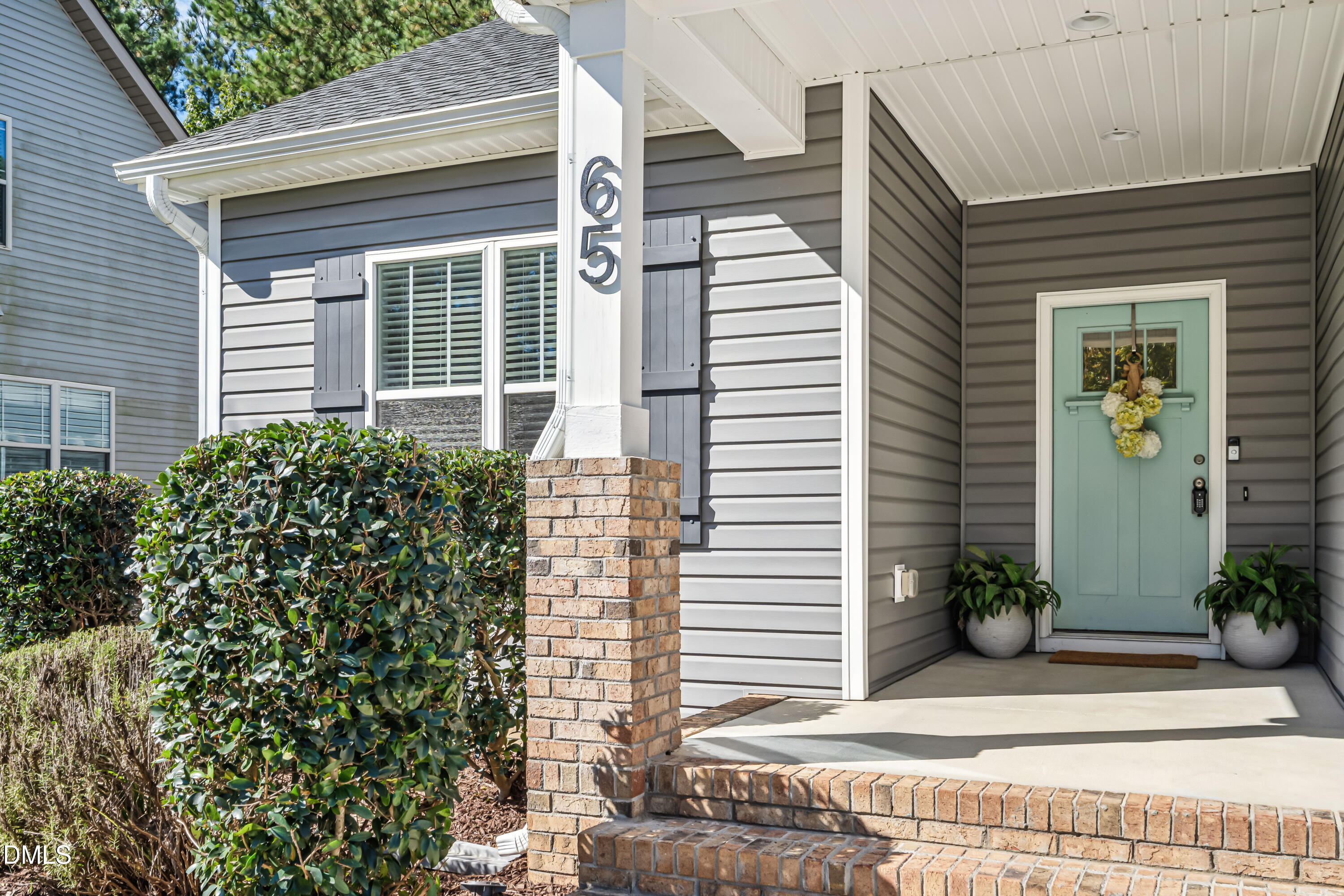 65 Wood Green Drive Property Photo 4