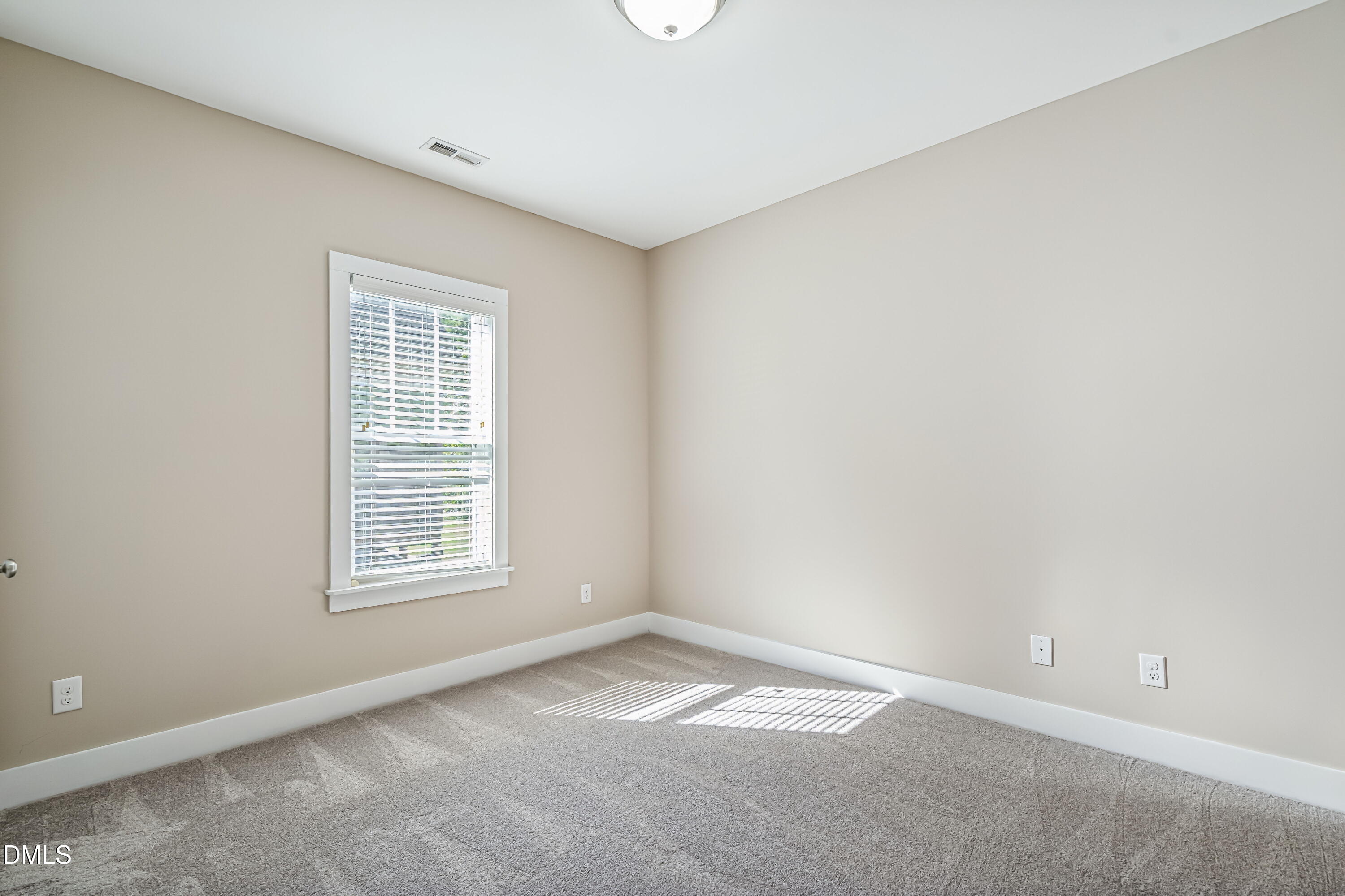 65 Wood Green Drive Property Photo 25
