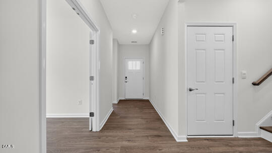 361 Alexis Loop Property Photo 5