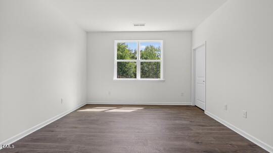 361 Alexis Loop Property Photo 14