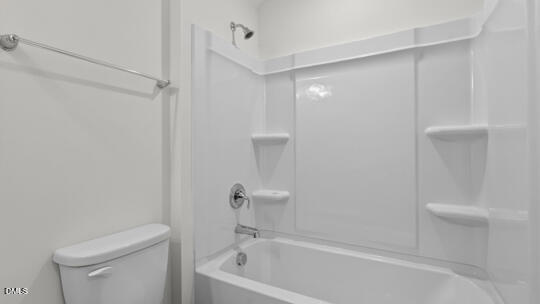 361 Alexis Loop Property Photo 26