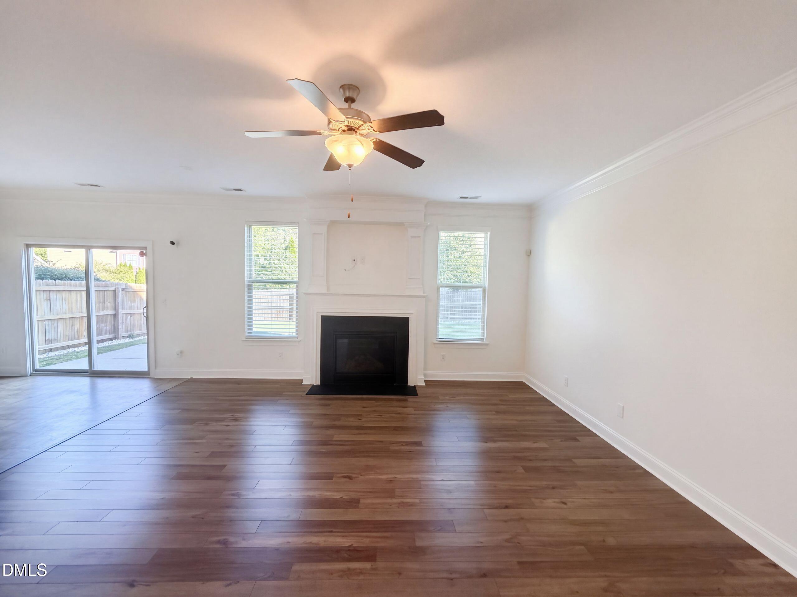 2703 Fern Willow Court Property Photo 3