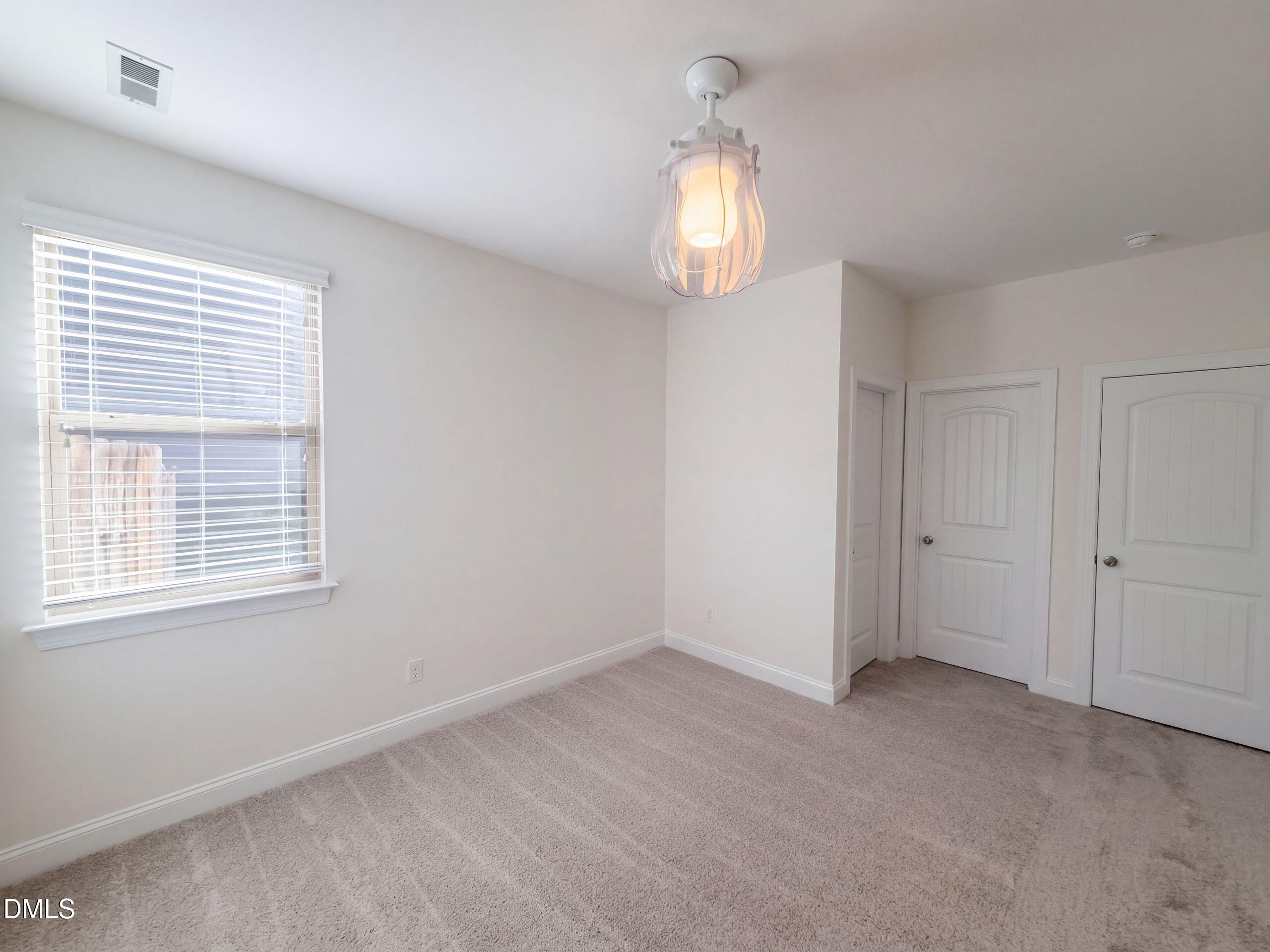 2703 Fern Willow Court Property Photo 8