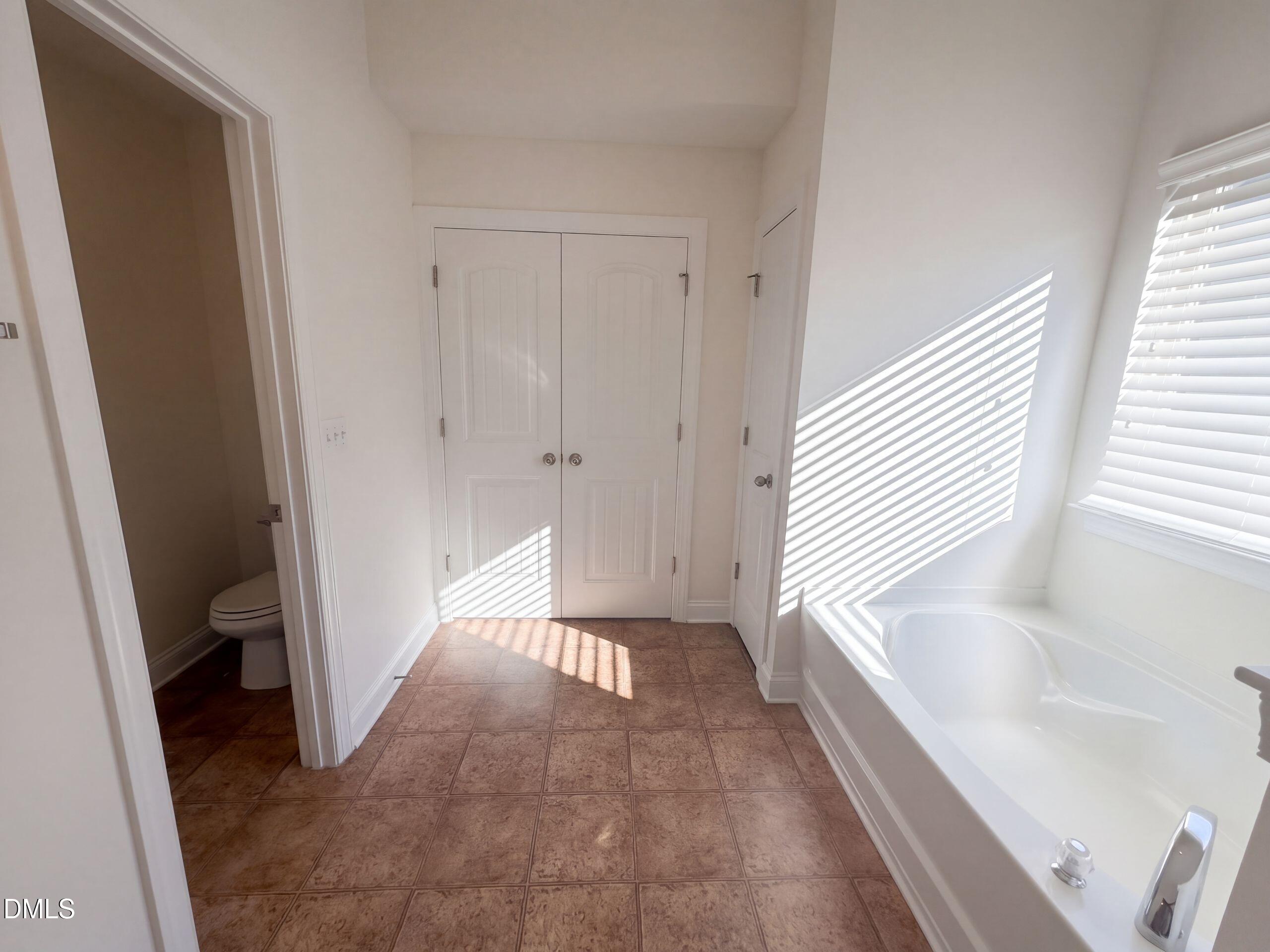 2703 Fern Willow Court Property Photo 22