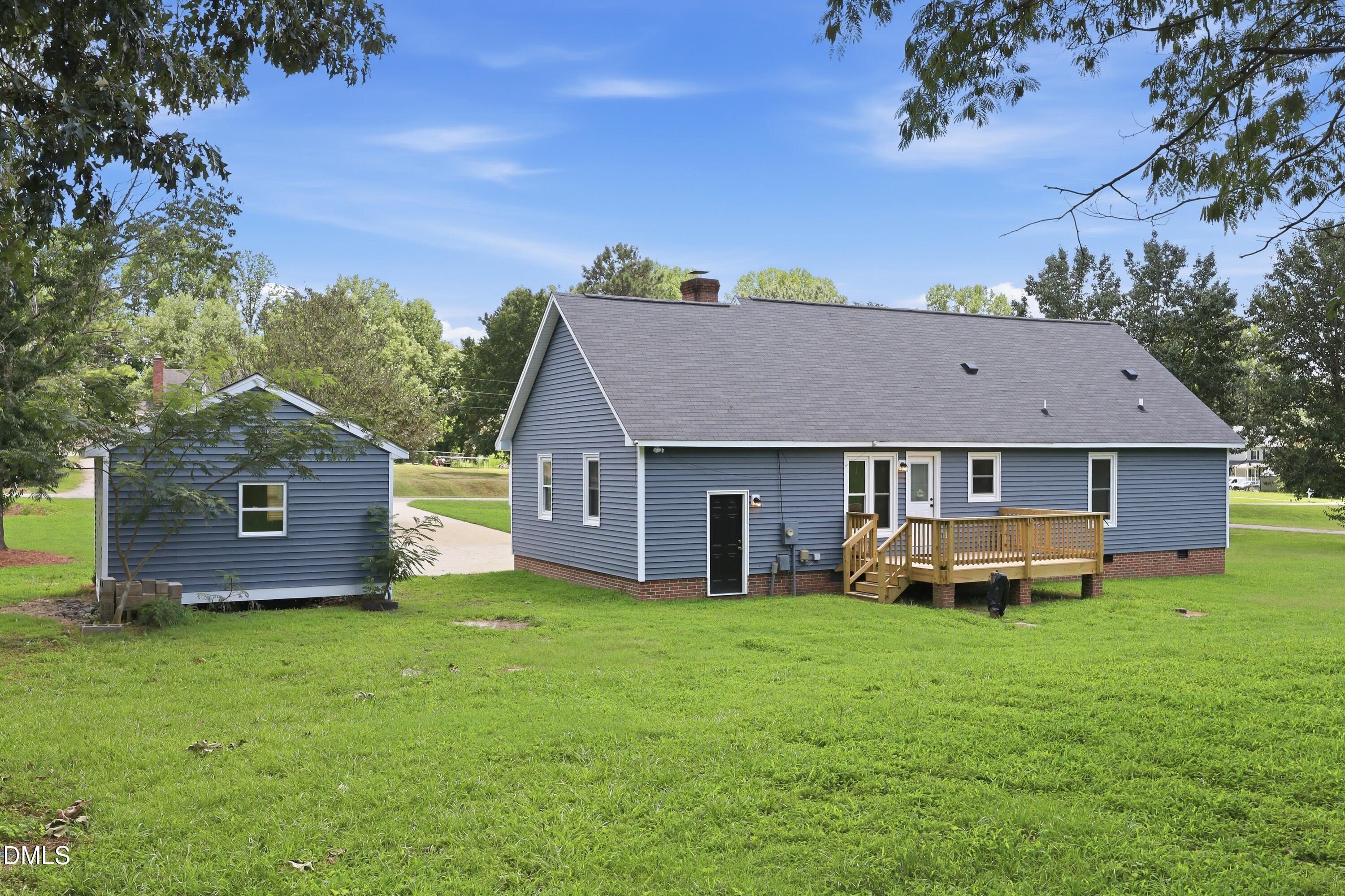147 Bridle Trail Property Photo 8