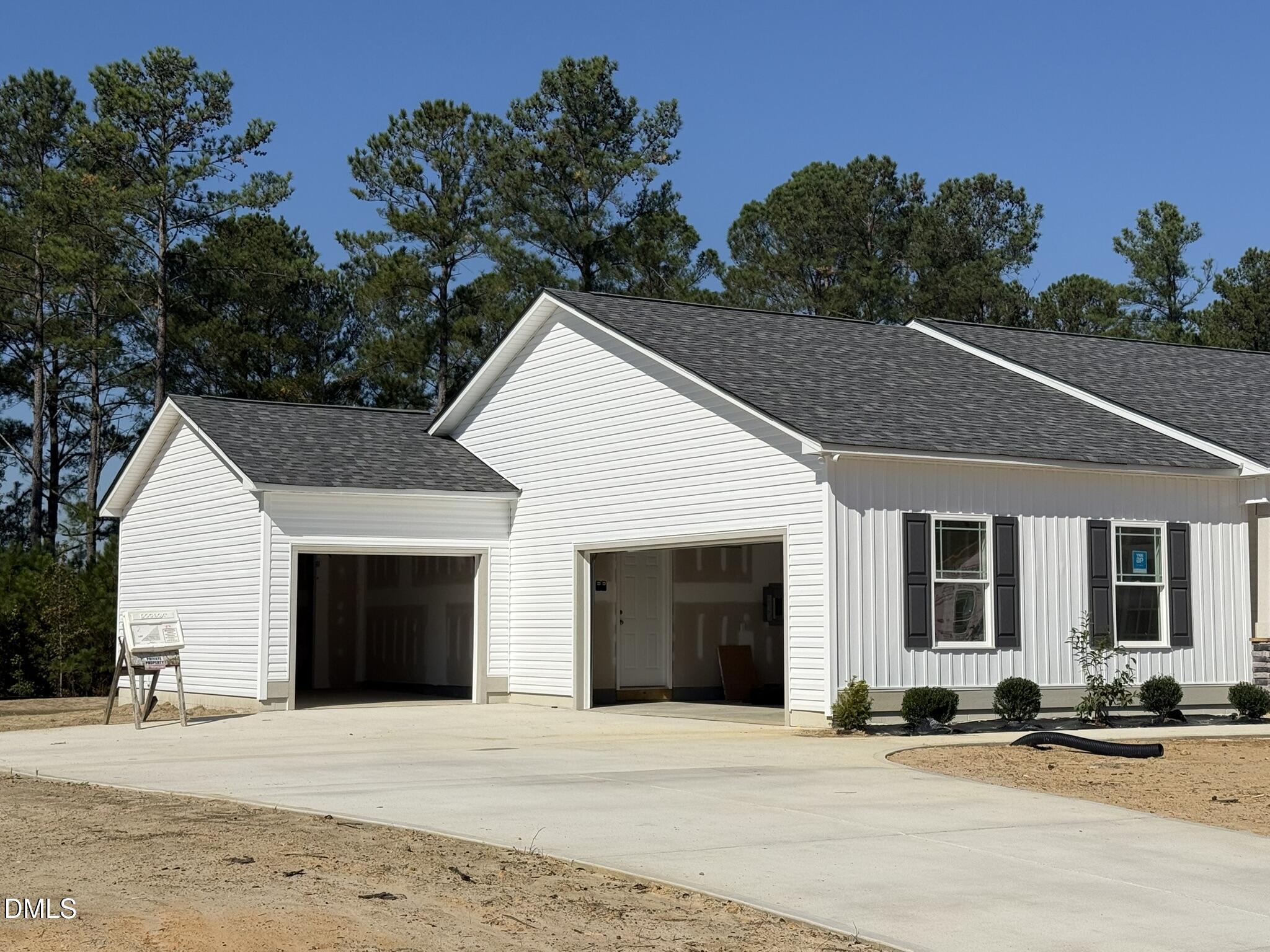 43 Seabreeze Place Property Photo 4