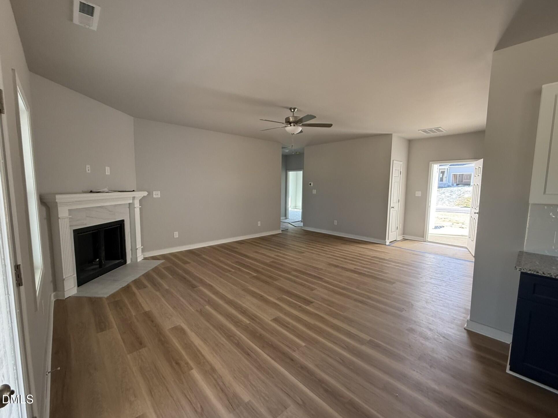 43 Seabreeze Place Property Photo 7