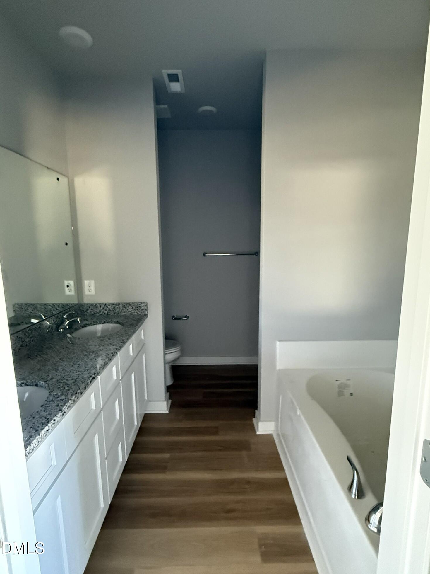 43 Seabreeze Place Property Photo 14