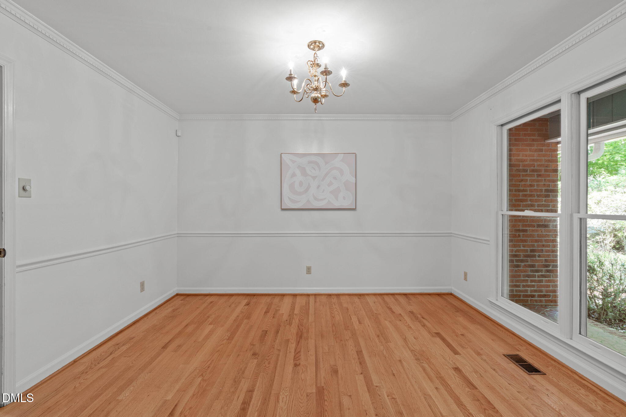 420 November Drive Property Photo 12