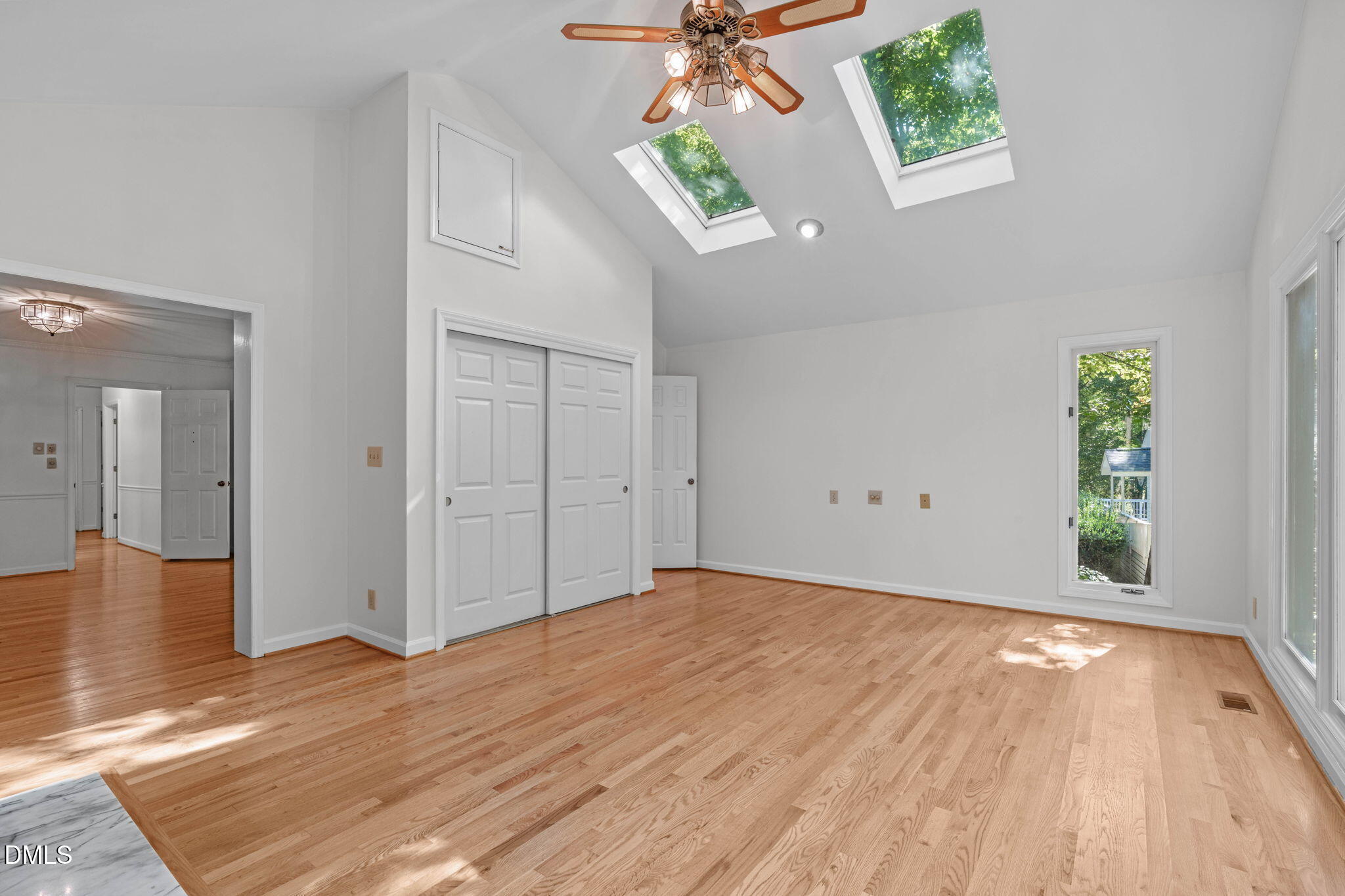 420 November Drive Property Photo 26