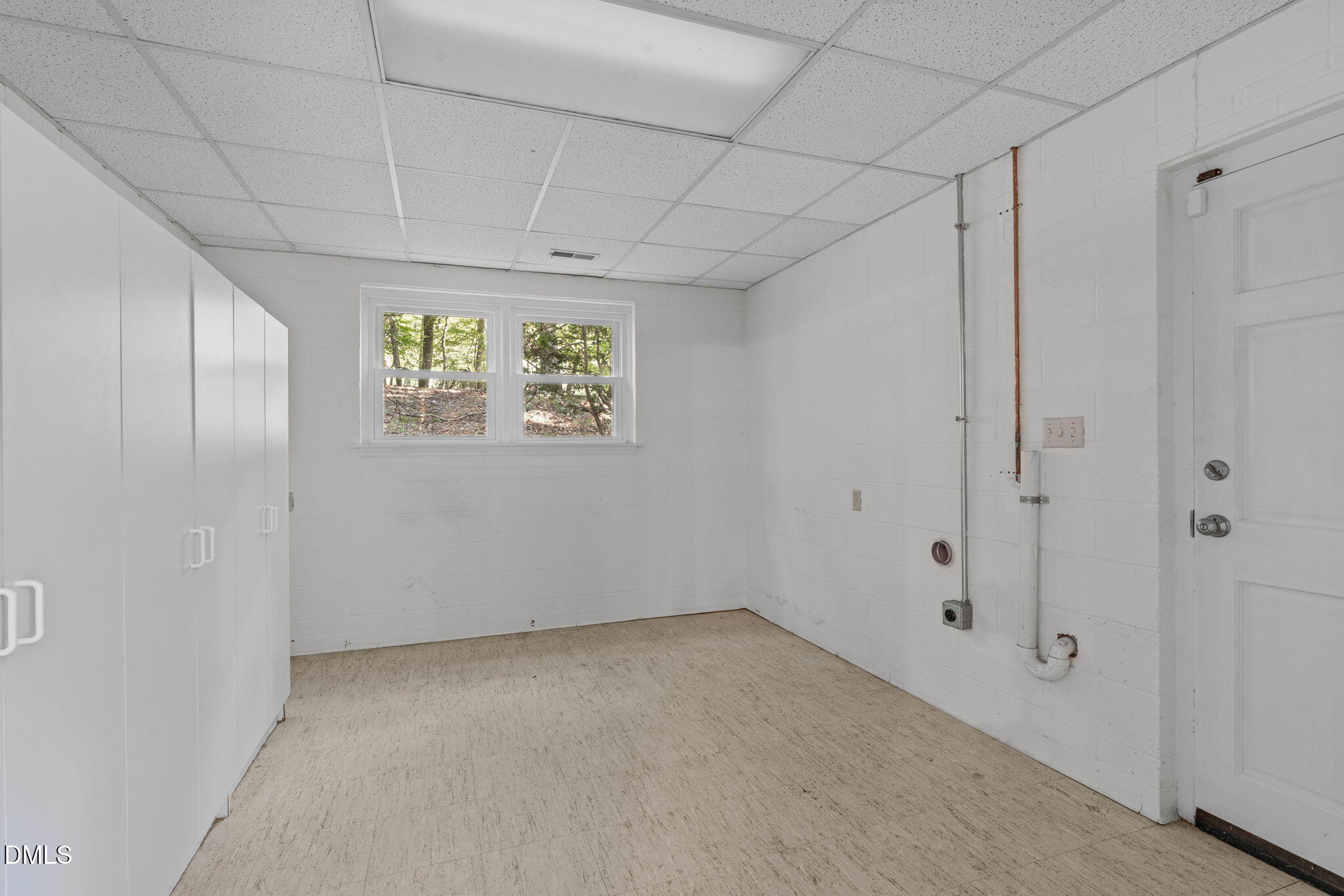 420 November Drive Property Photo 43