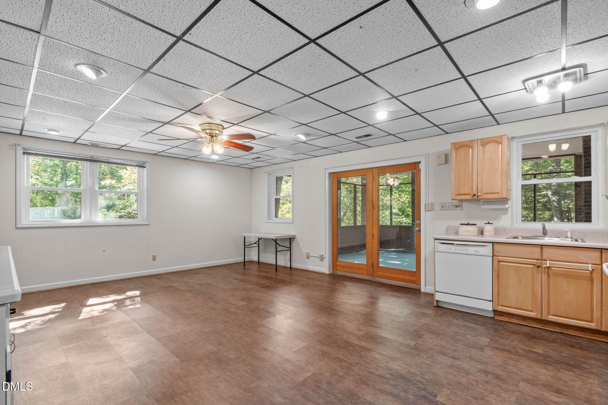 420 November Drive Property Photo 46