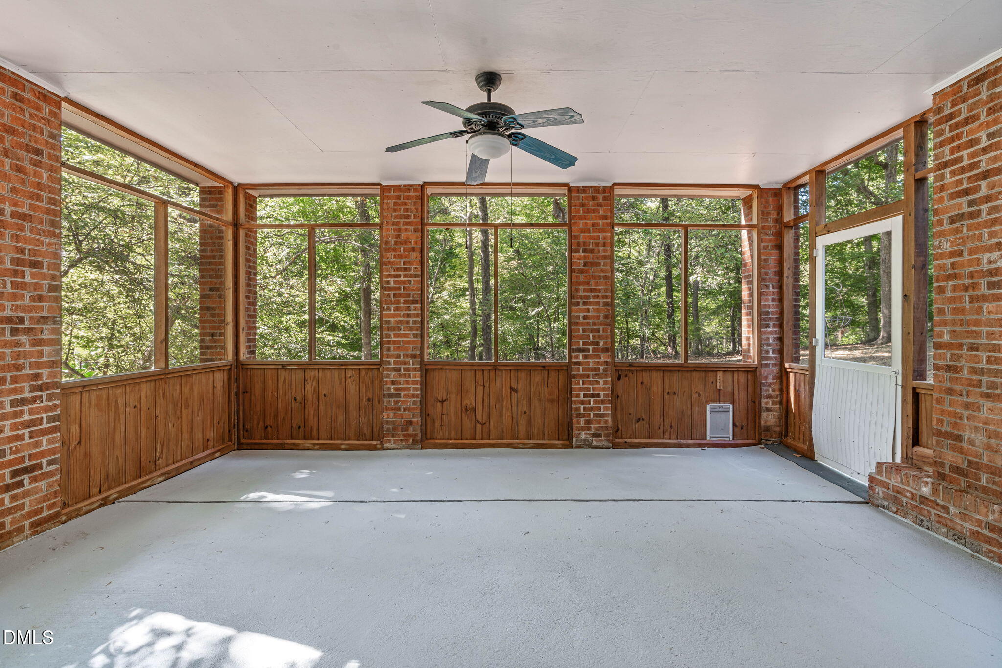 420 November Drive Property Photo 48