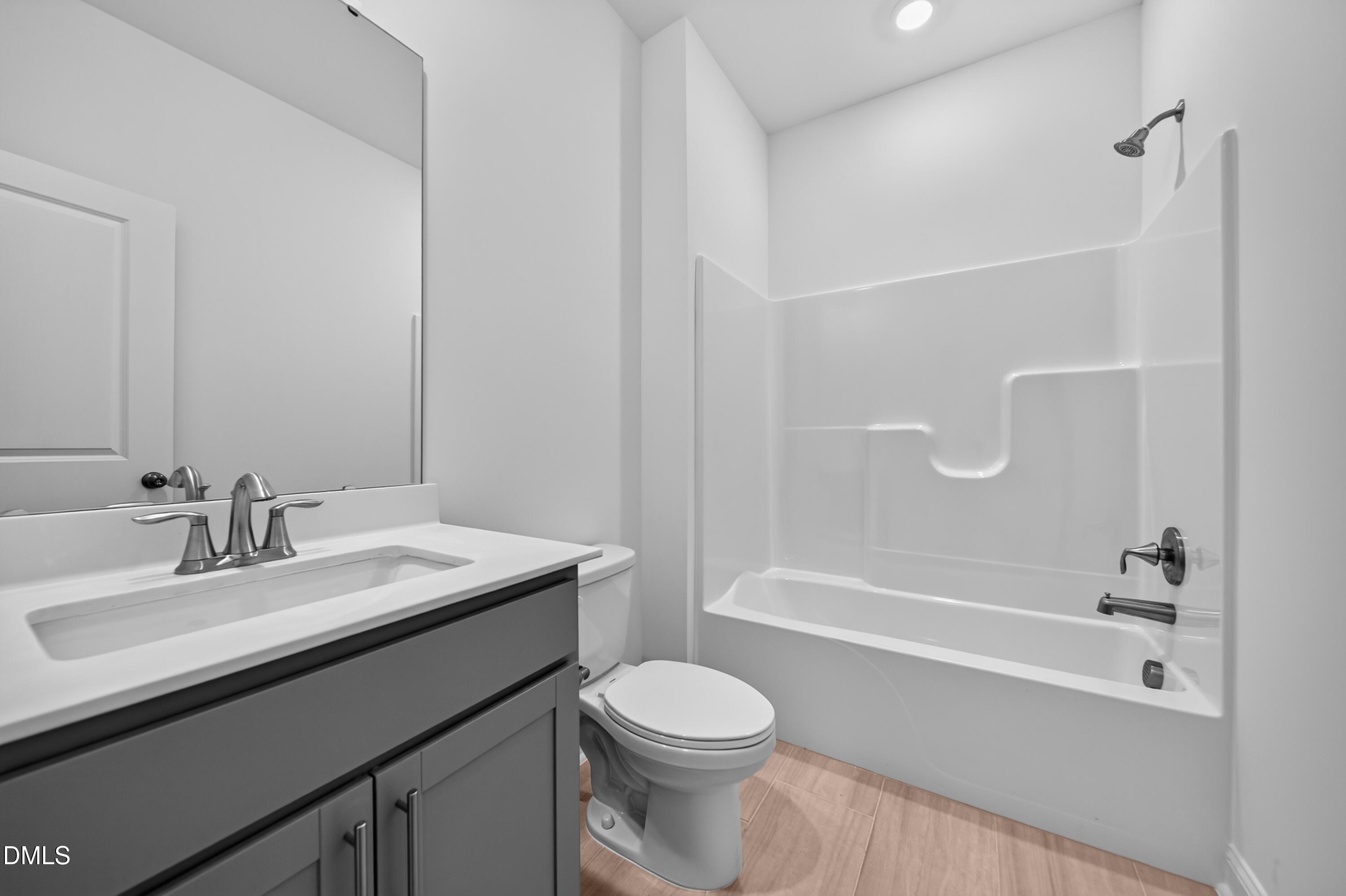 2322 Gracie Lane Property Photo 5
