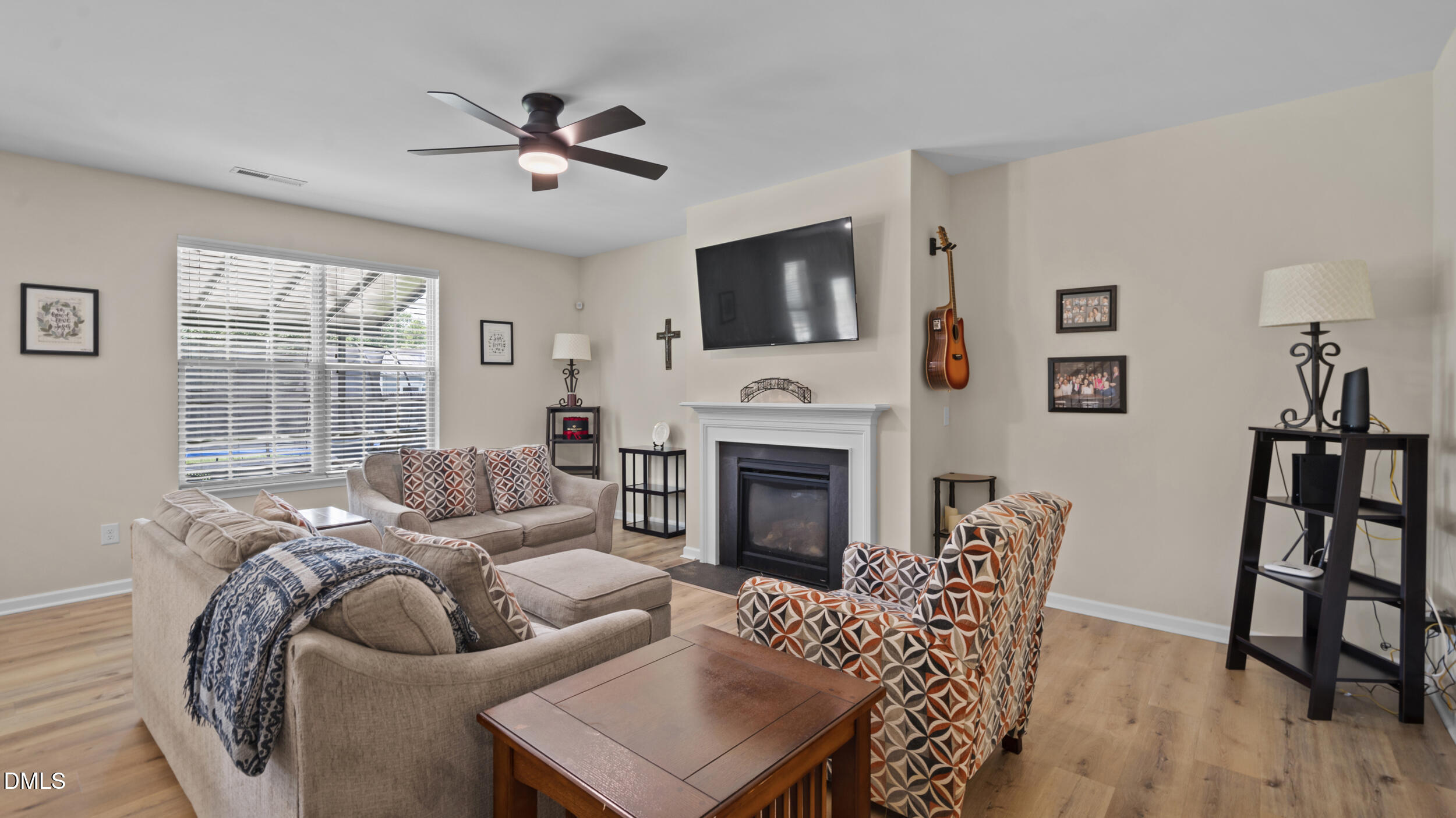 231 Fair Oaks Court Property Photo 8