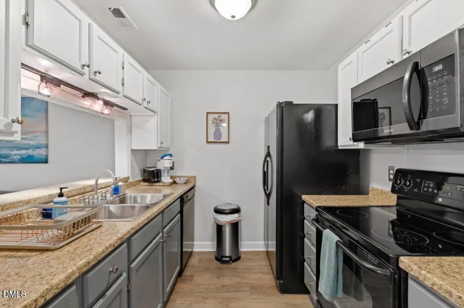 4641 Timbermill Court Property Photo 12