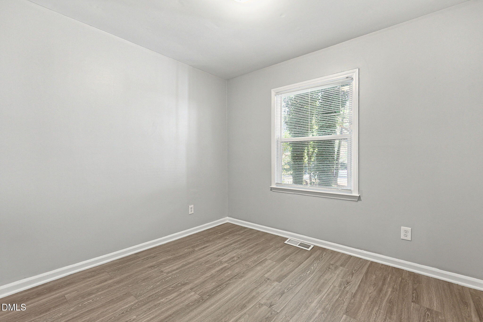 5613 Deerborn Drive Property Photo 19