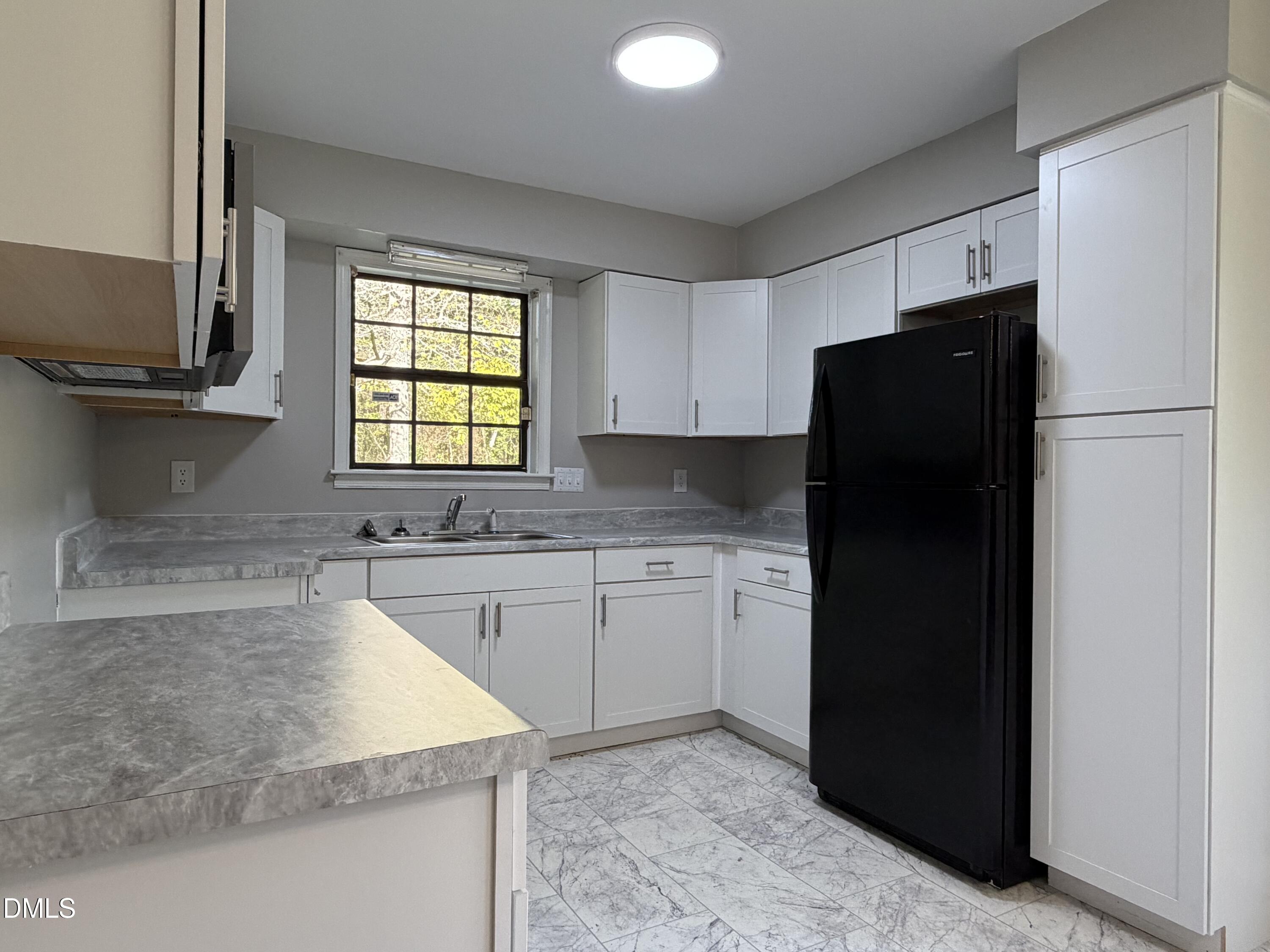 301 Reynolds Avenue Property Photo 10