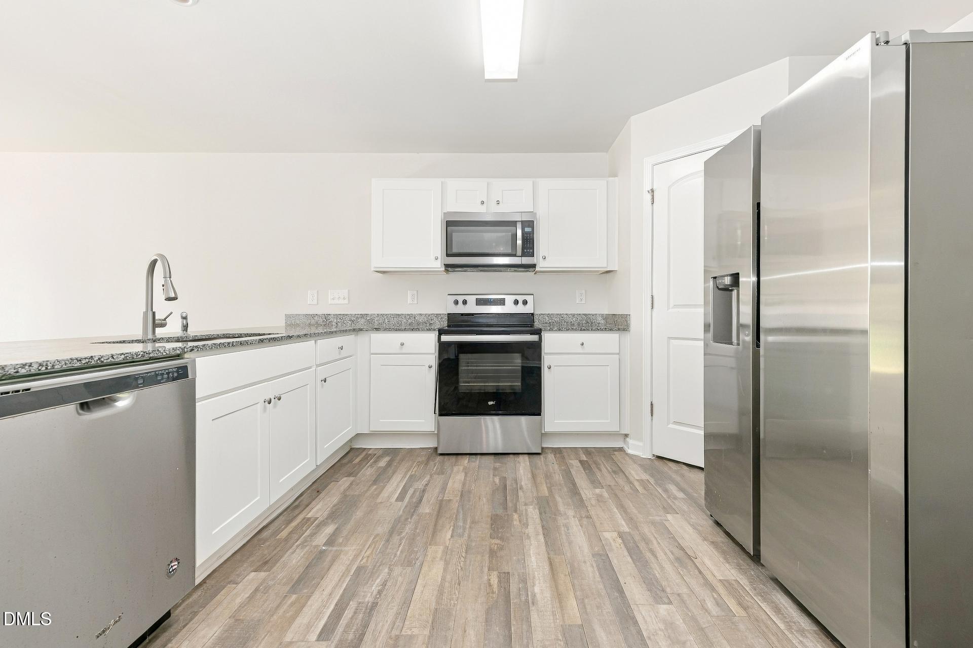 4110 Emily Lane Property Photo 5