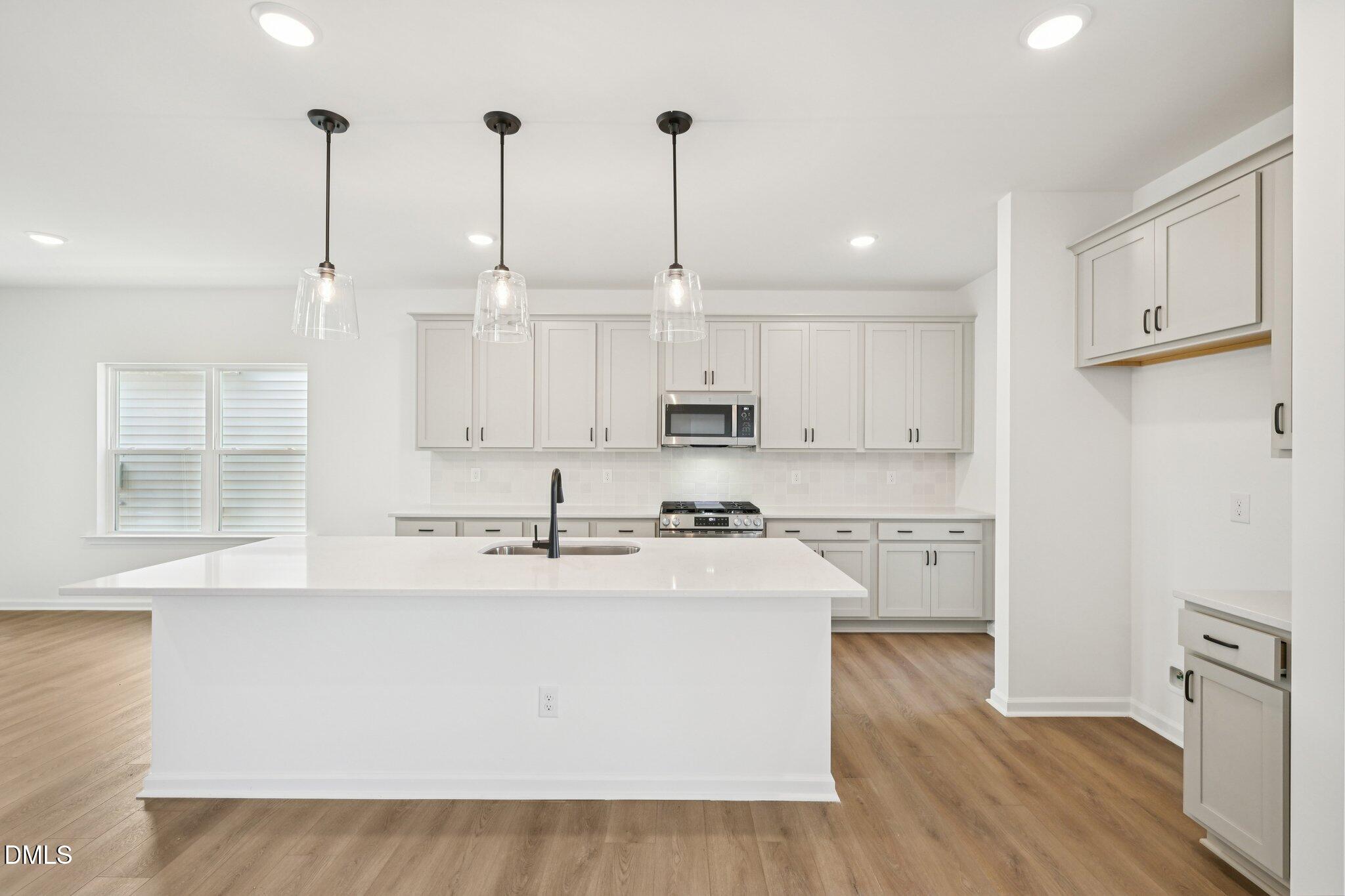 2776 Quarry Road Property Photo 6