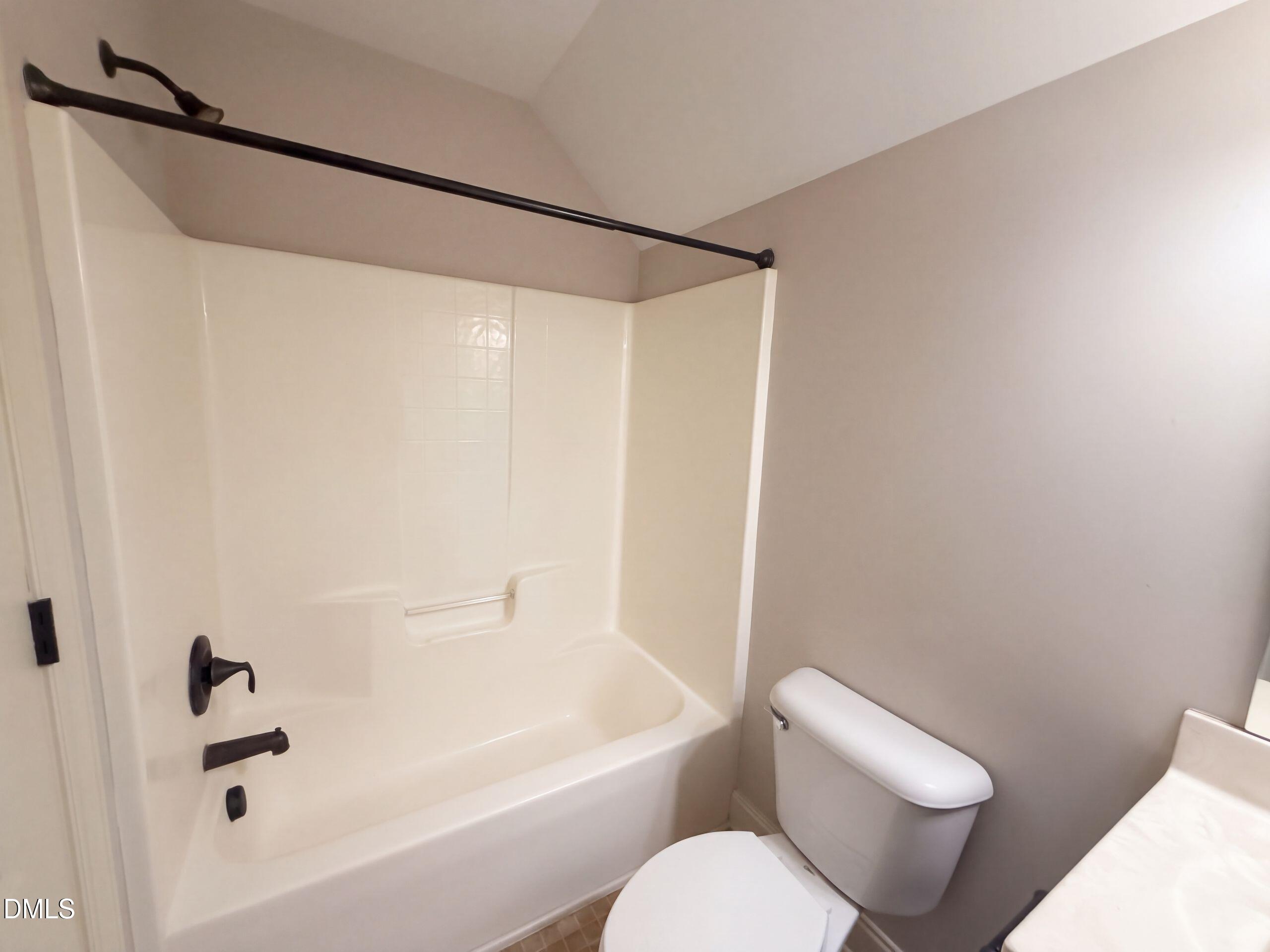 101 Gillyweed Court Property Photo 25