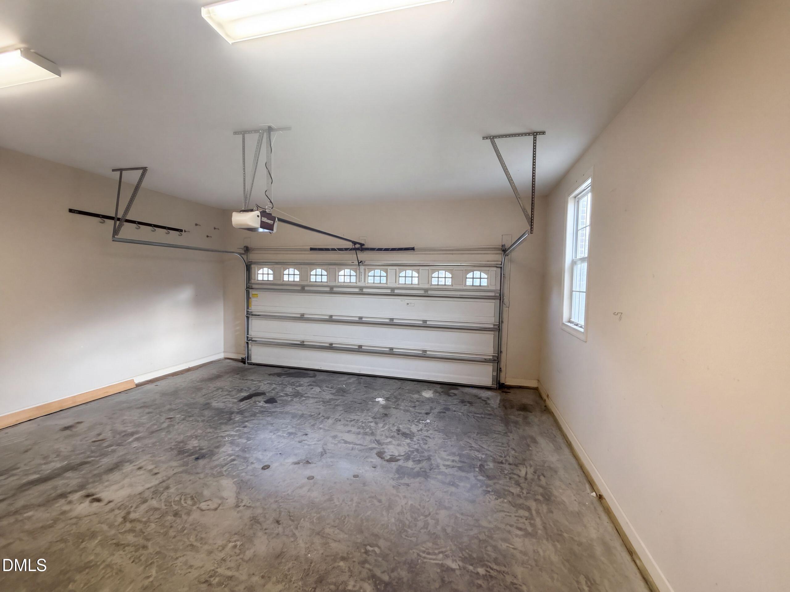 101 Gillyweed Court Property Photo 33