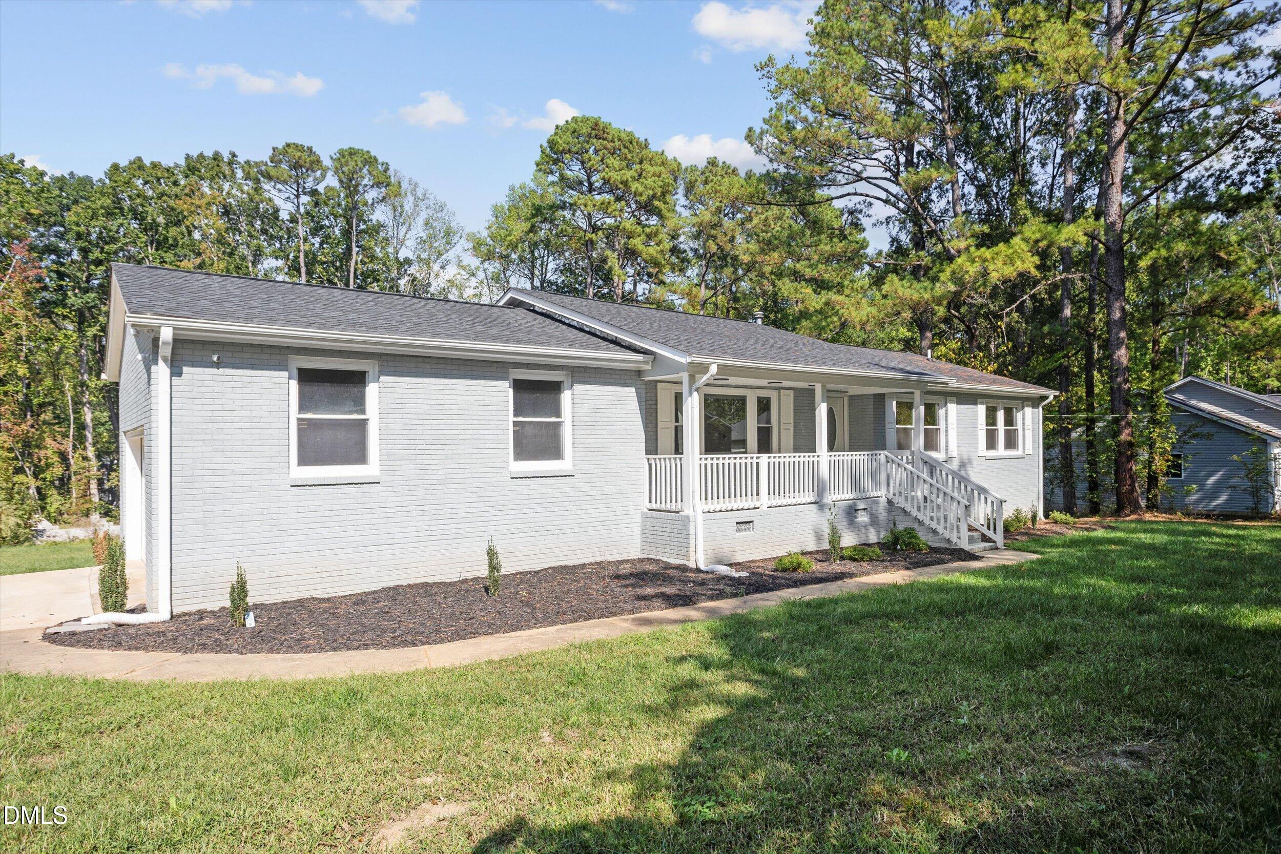 101 Wyoming Drive Property Photo 3